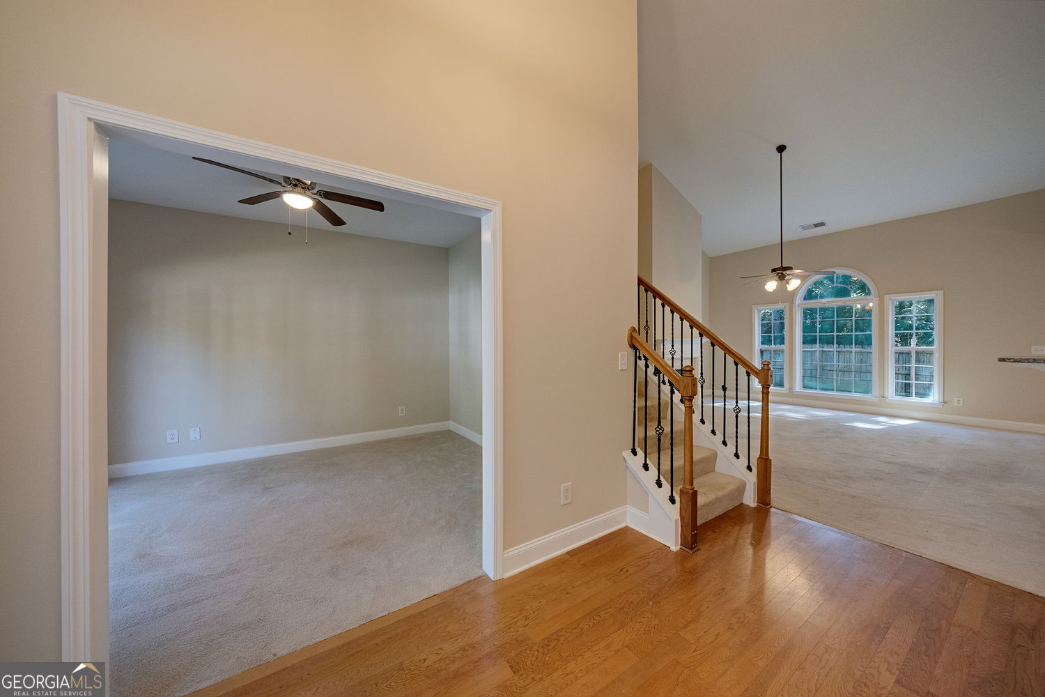 560 Roland Manor Drive Property Photo 11