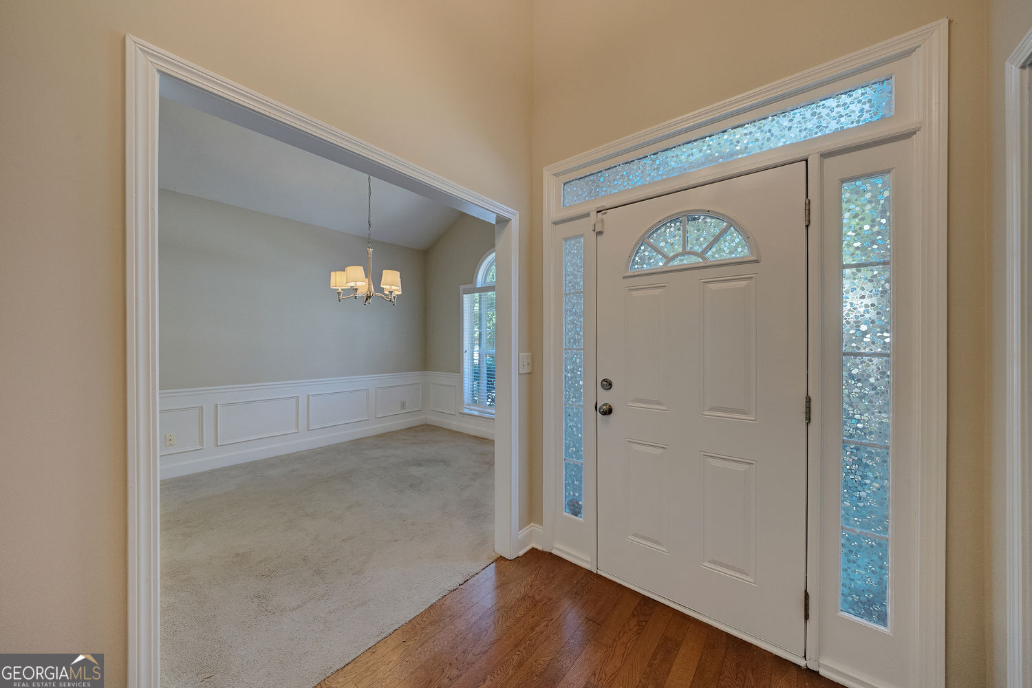 560 Roland Manor Drive Property Photo 13