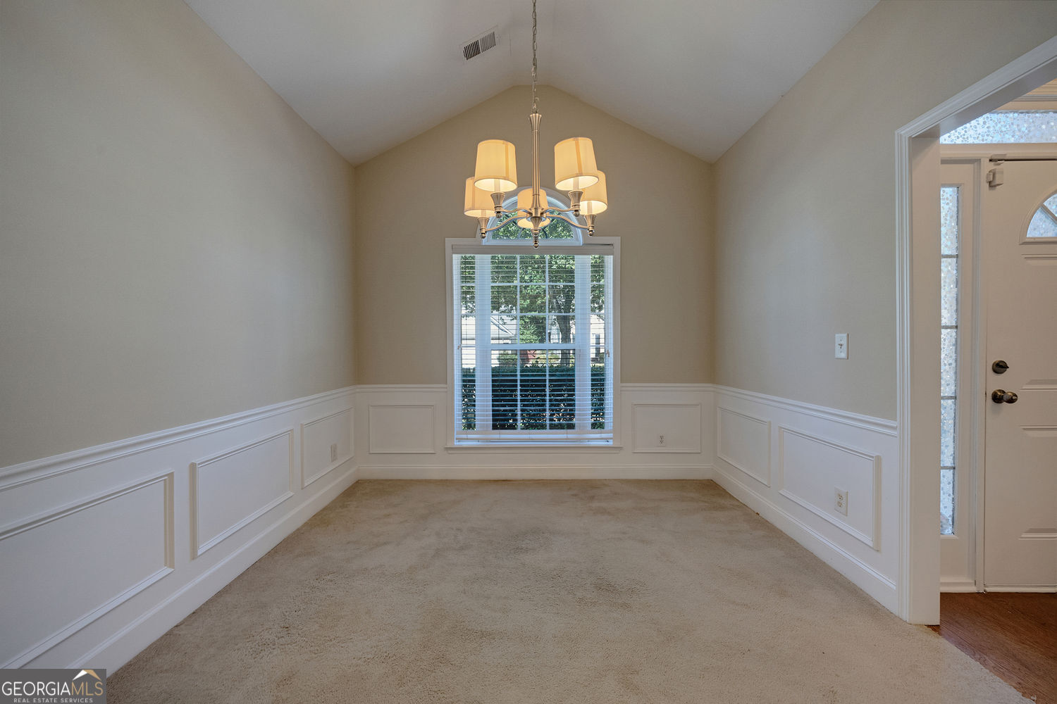 560 Roland Manor Drive Property Photo 19