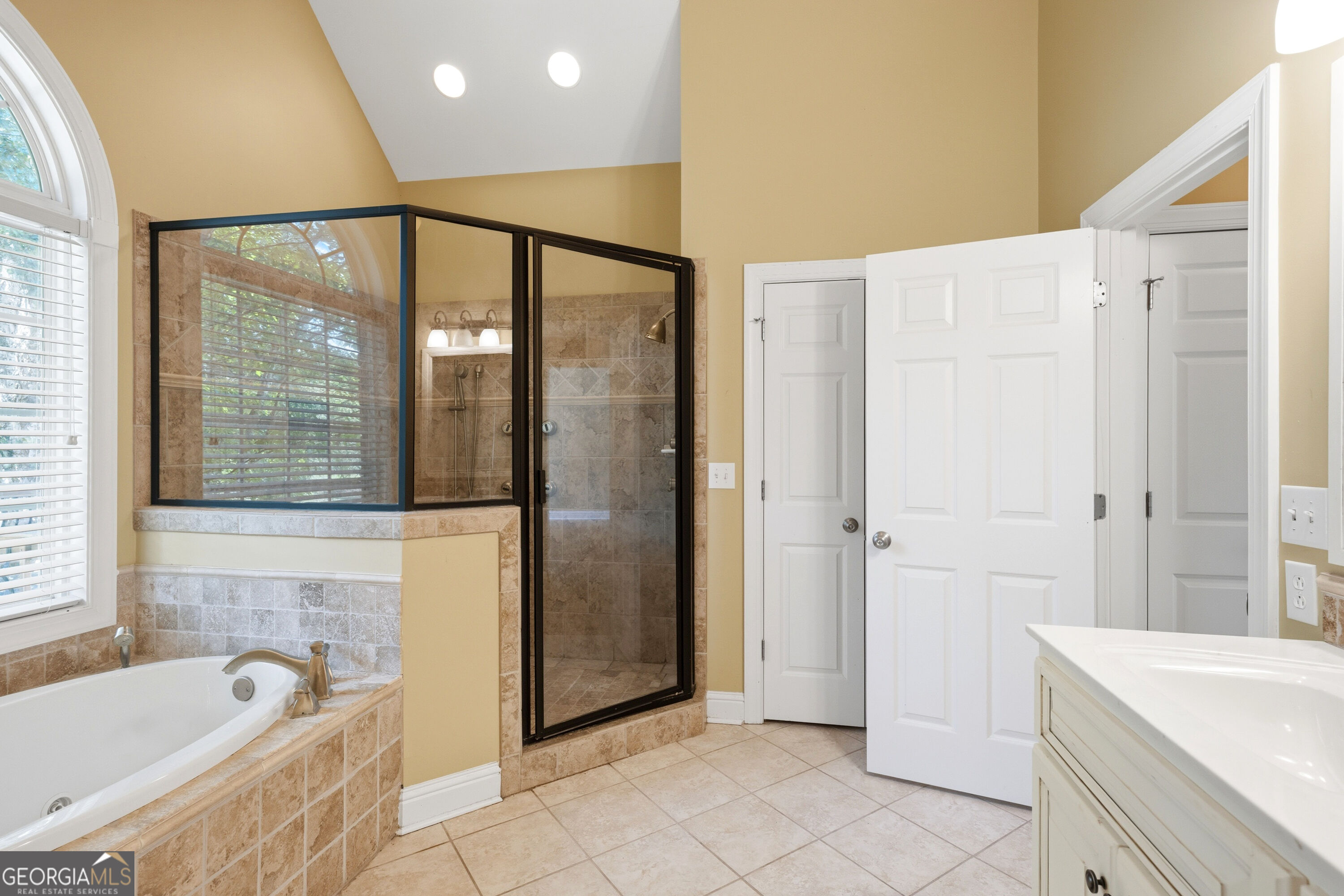214 Oakleaf Drive Property Photo 26