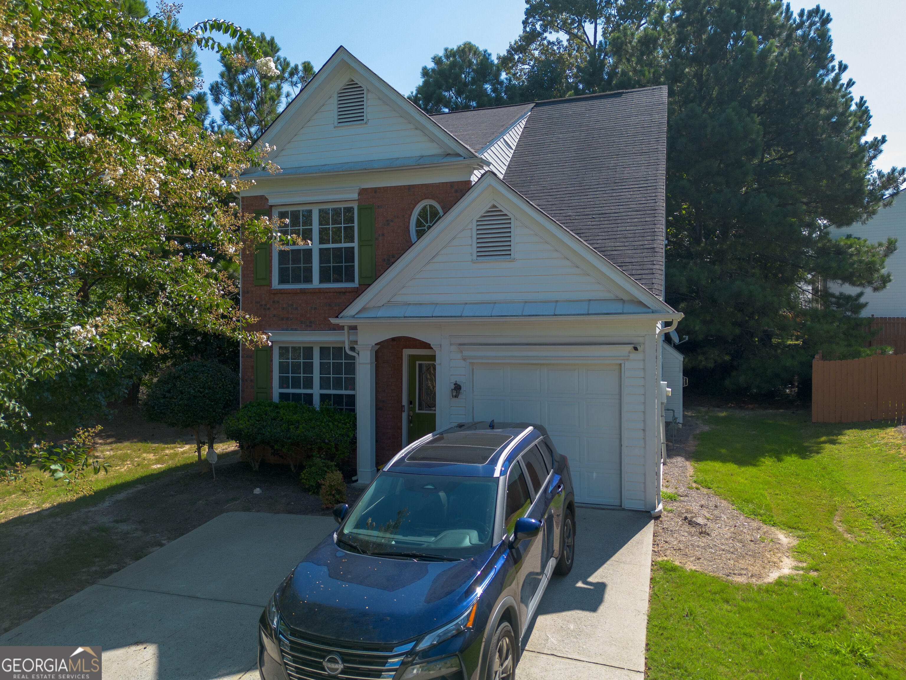 2933 Regent Walk Drive
