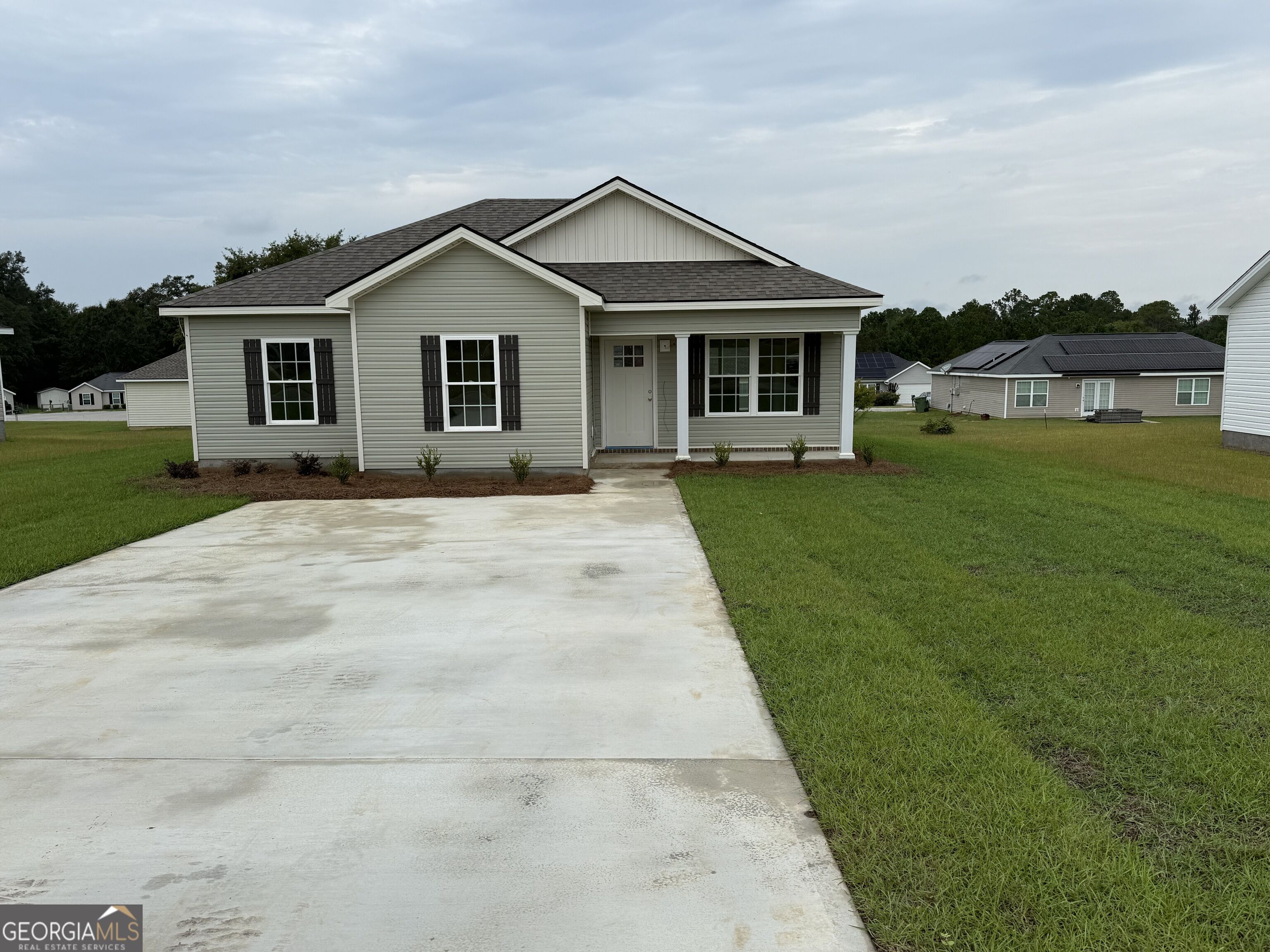 512 Nickies Way Property Photo 1