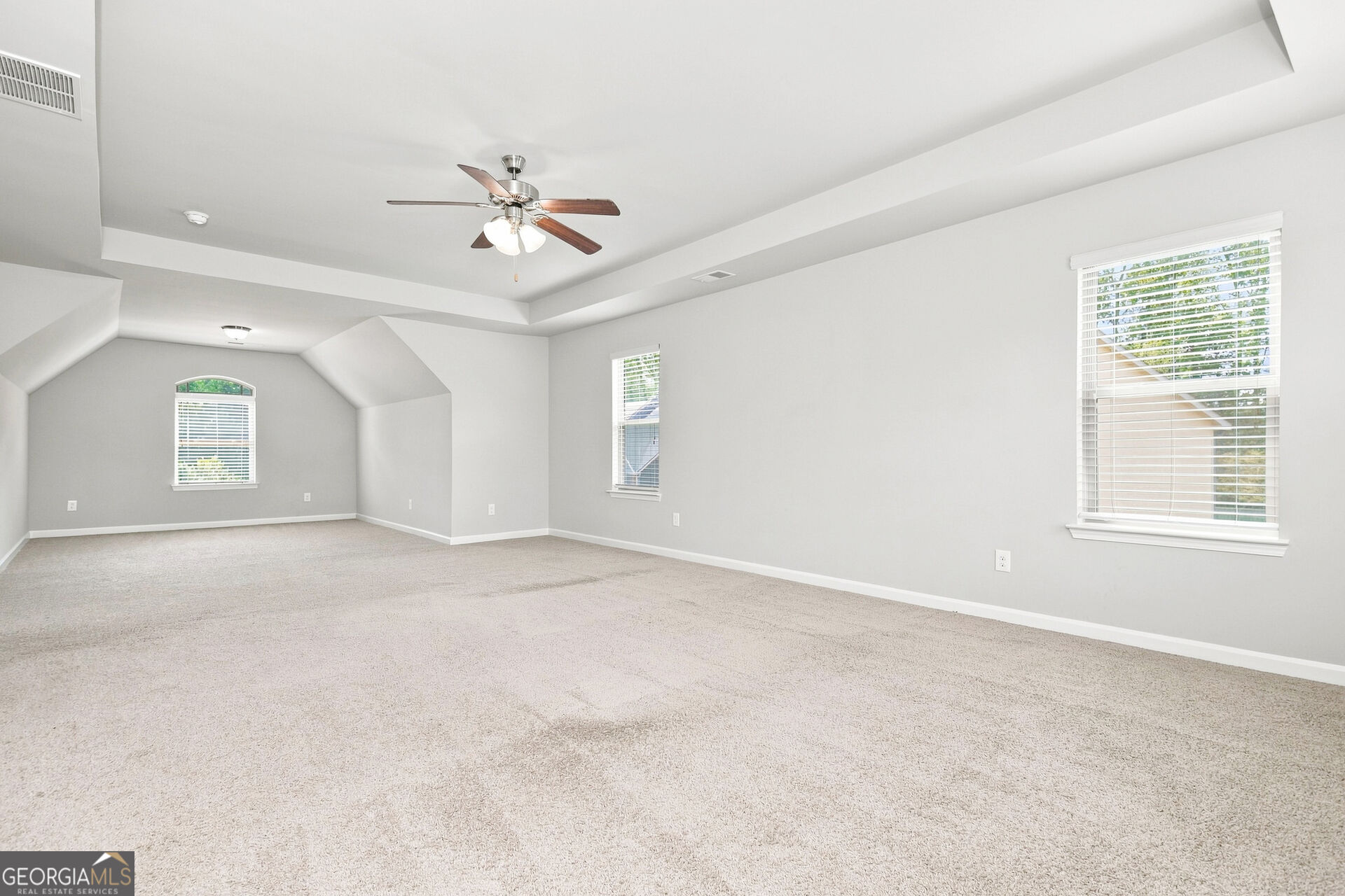 556 Harmony Way Property Photo 9