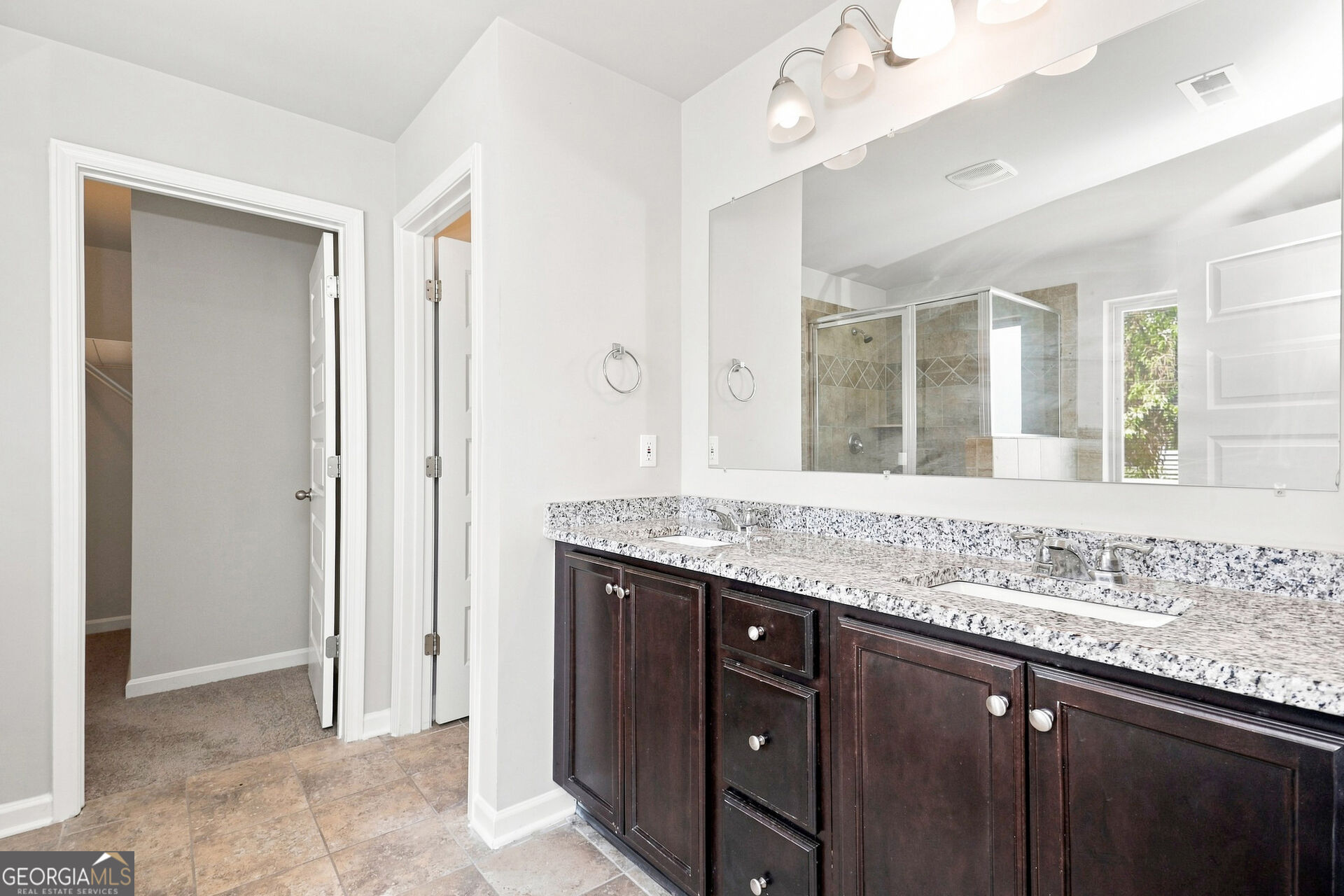 556 Harmony Way Property Photo 11