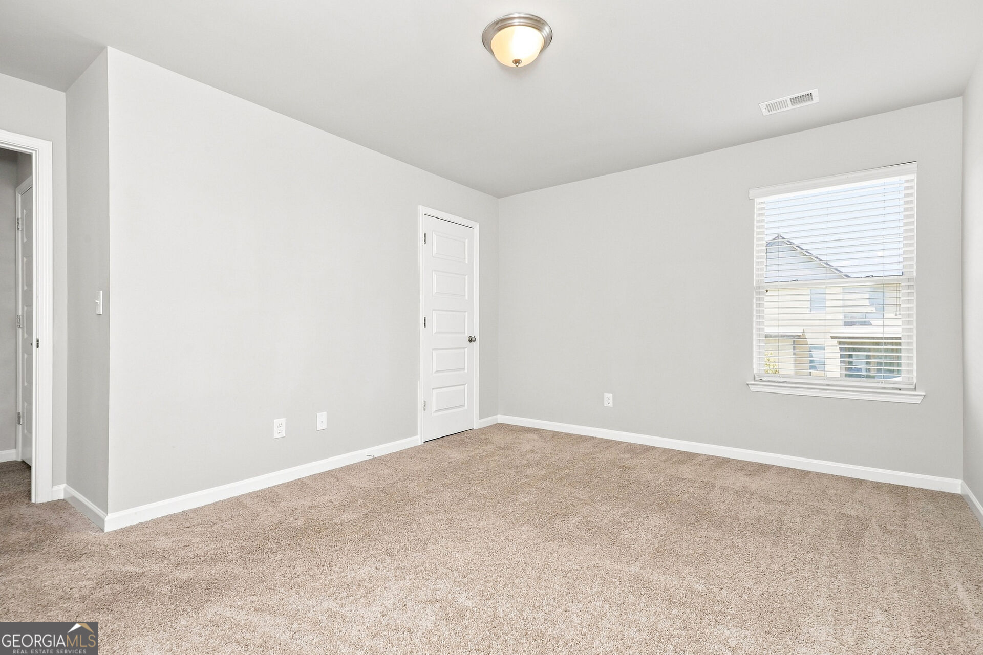 556 Harmony Way Property Photo 14