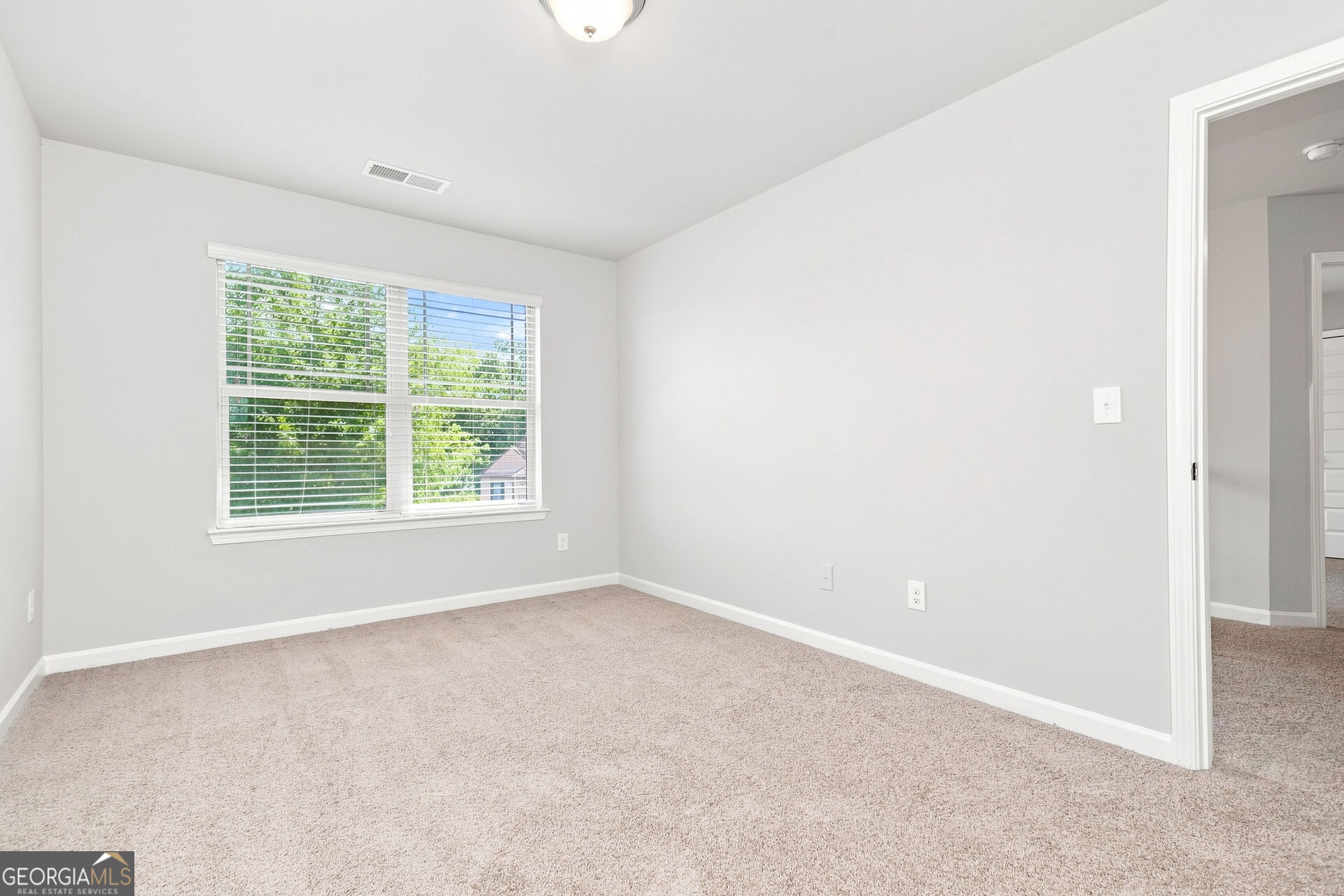 556 Harmony Way Property Photo 15