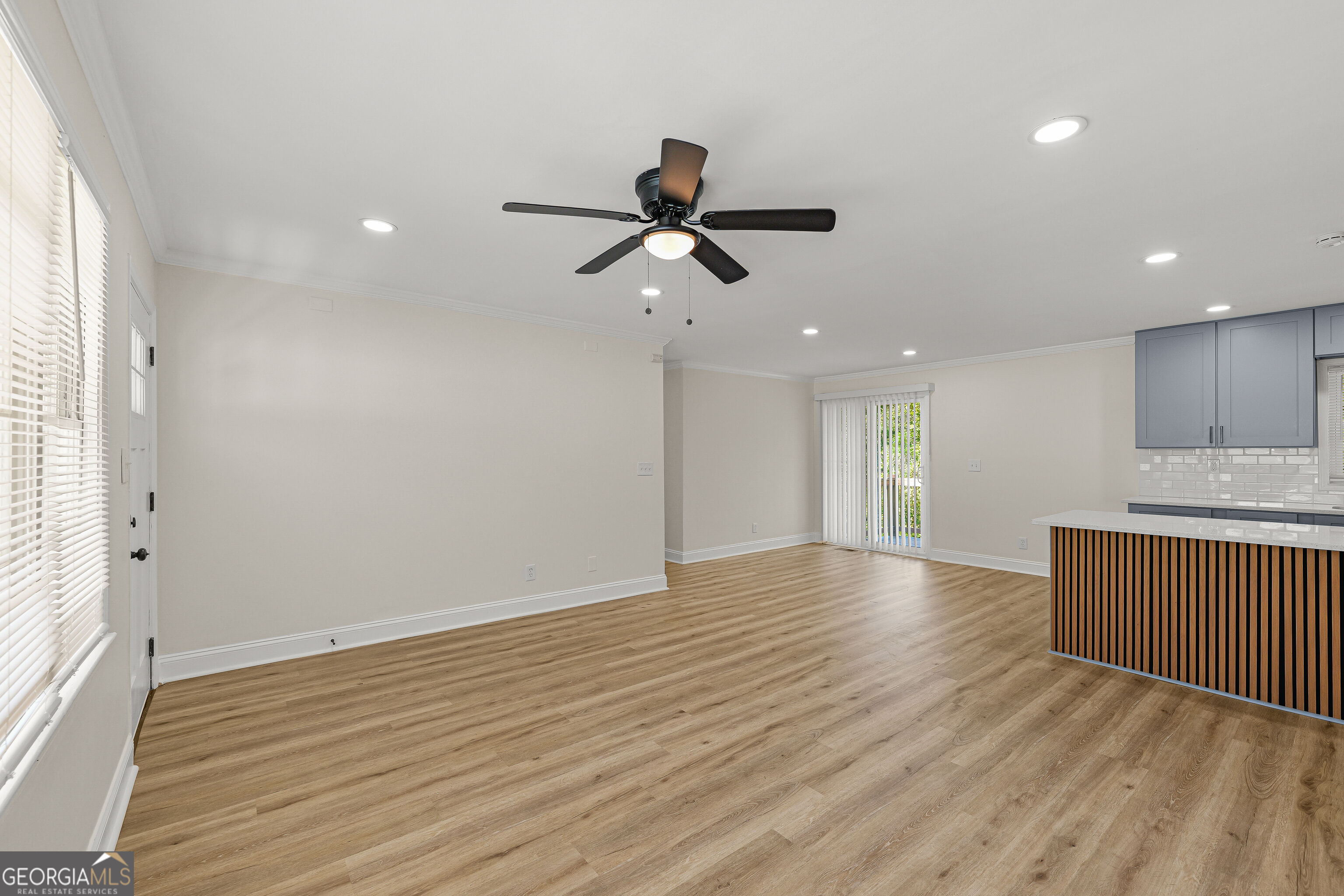 6064 Oak Hill Drive Sw Property Photo 5