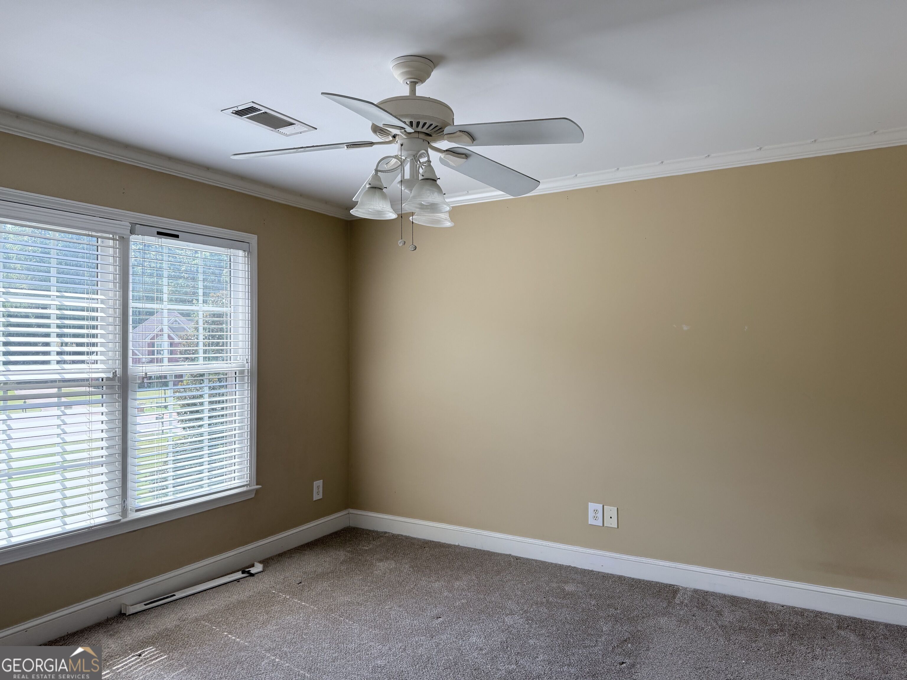 5210 Maplewood Lane Property Photo 9