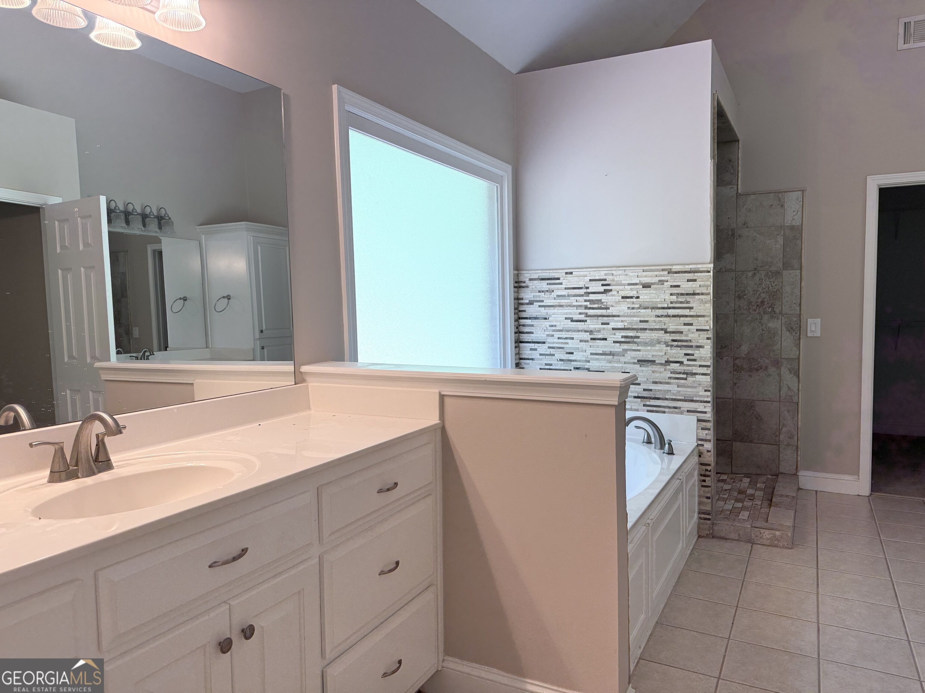 5210 Maplewood Lane Property Photo 12