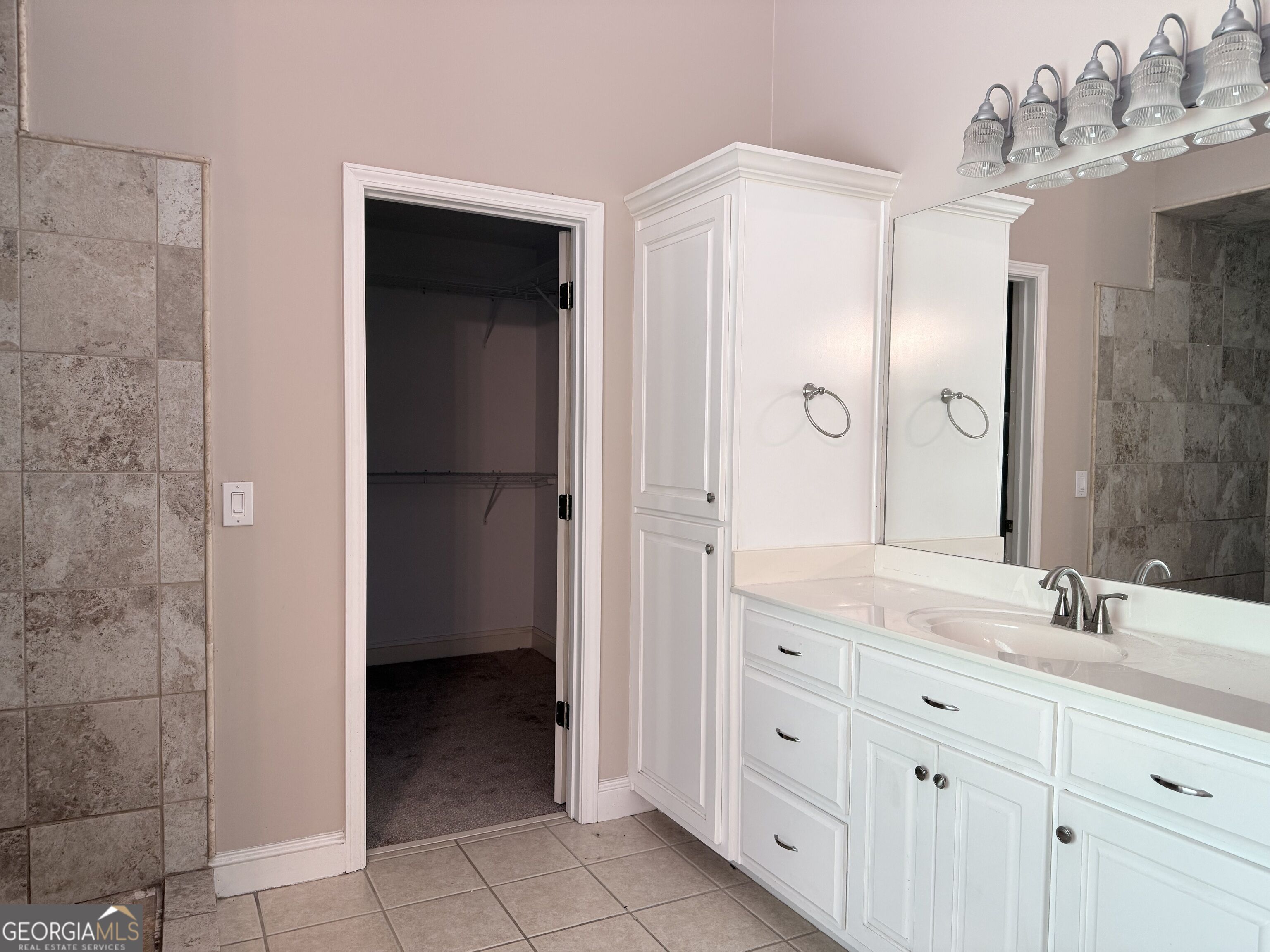5210 Maplewood Lane Property Photo 13