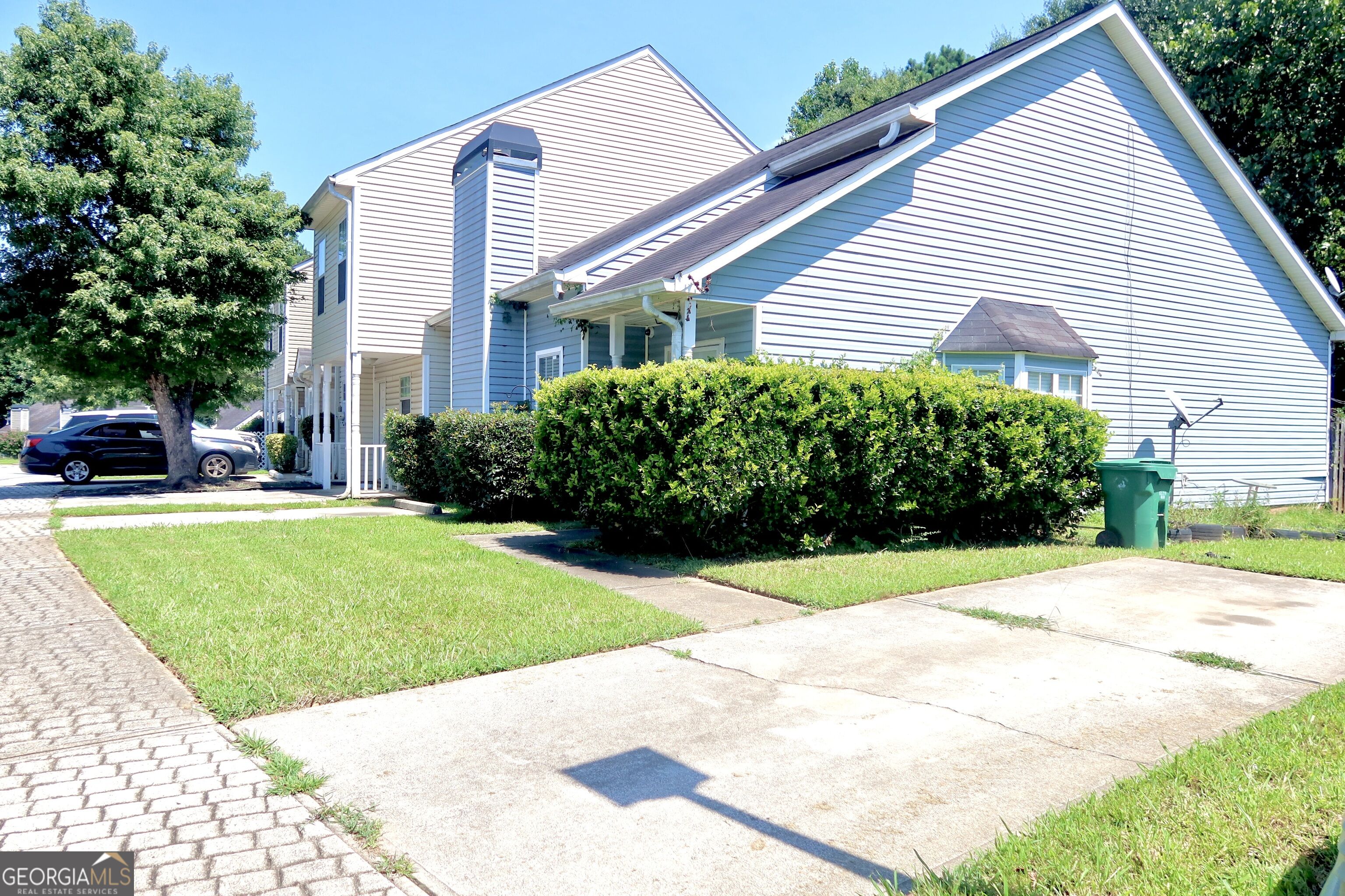 6534 Wellington Chase Court Property Photo 2