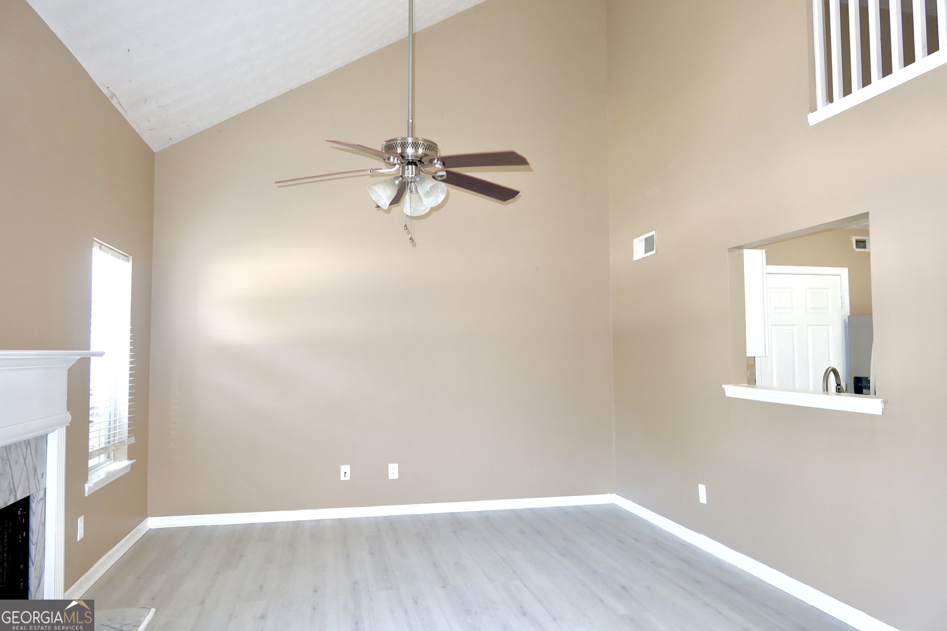 6534 Wellington Chase Court Property Photo 4