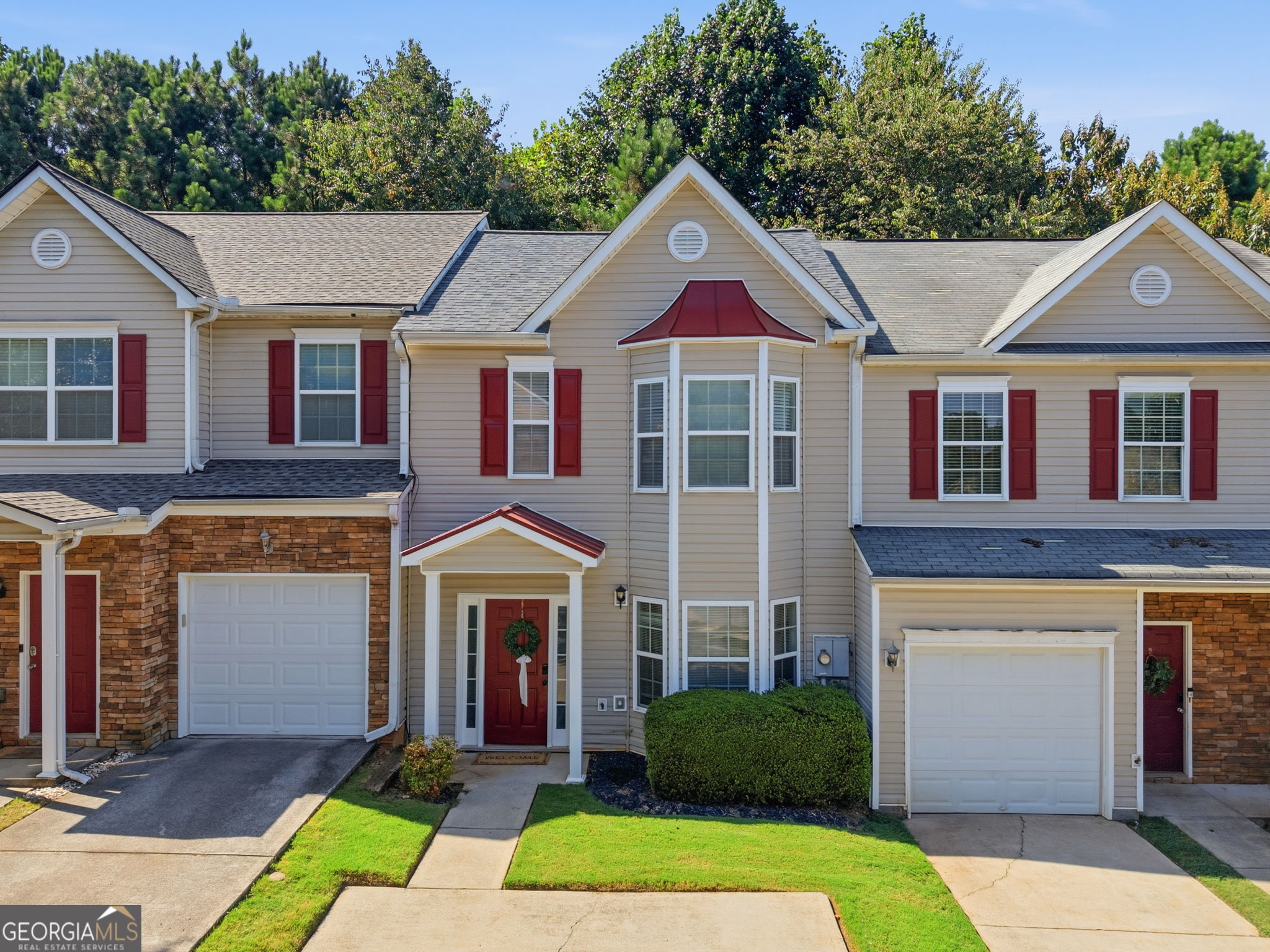 5221 Timber Hills Drive Property Photo 1