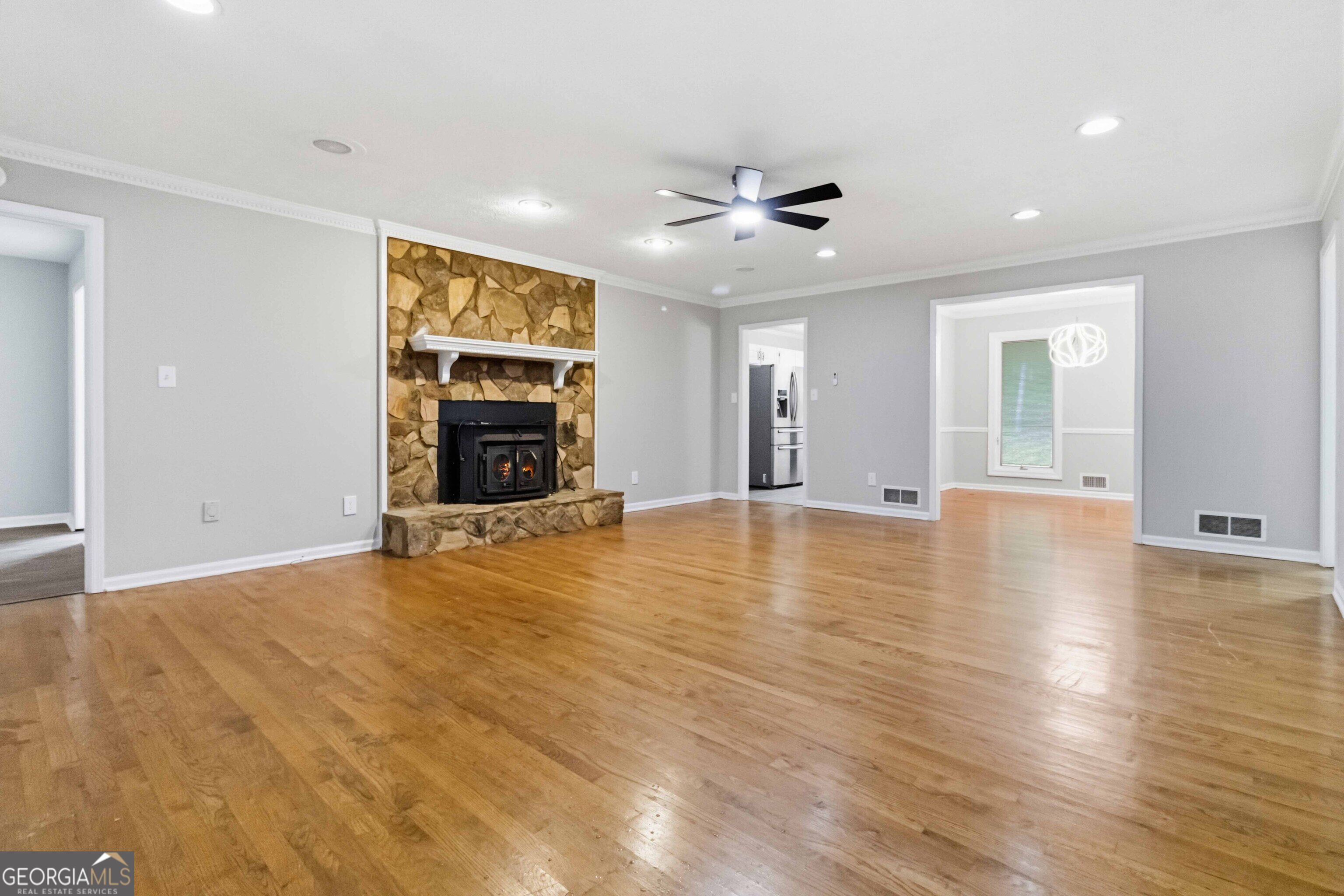 760 Pine Needle Road Property Photo 7