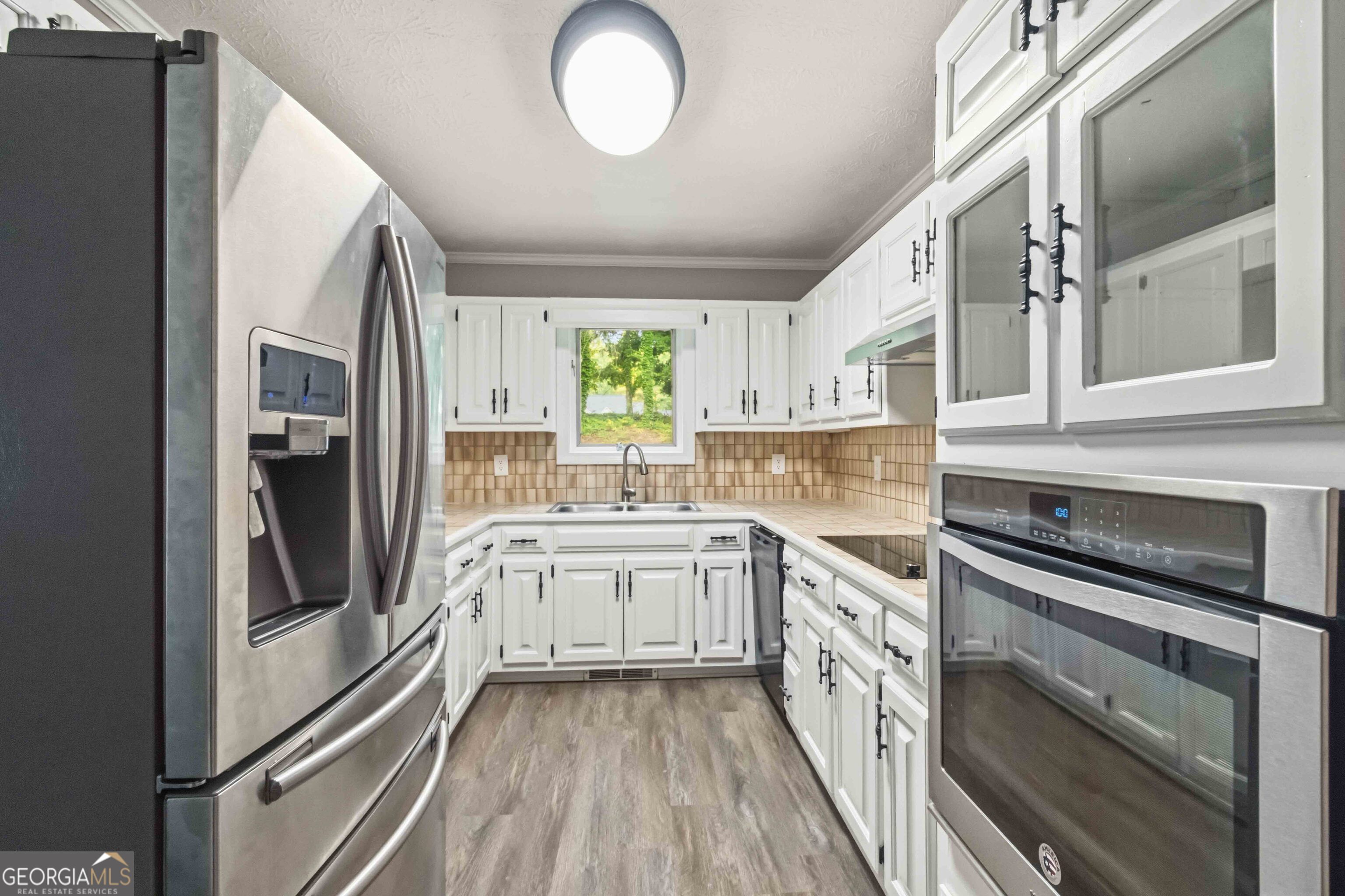 760 Pine Needle Road Property Photo 11