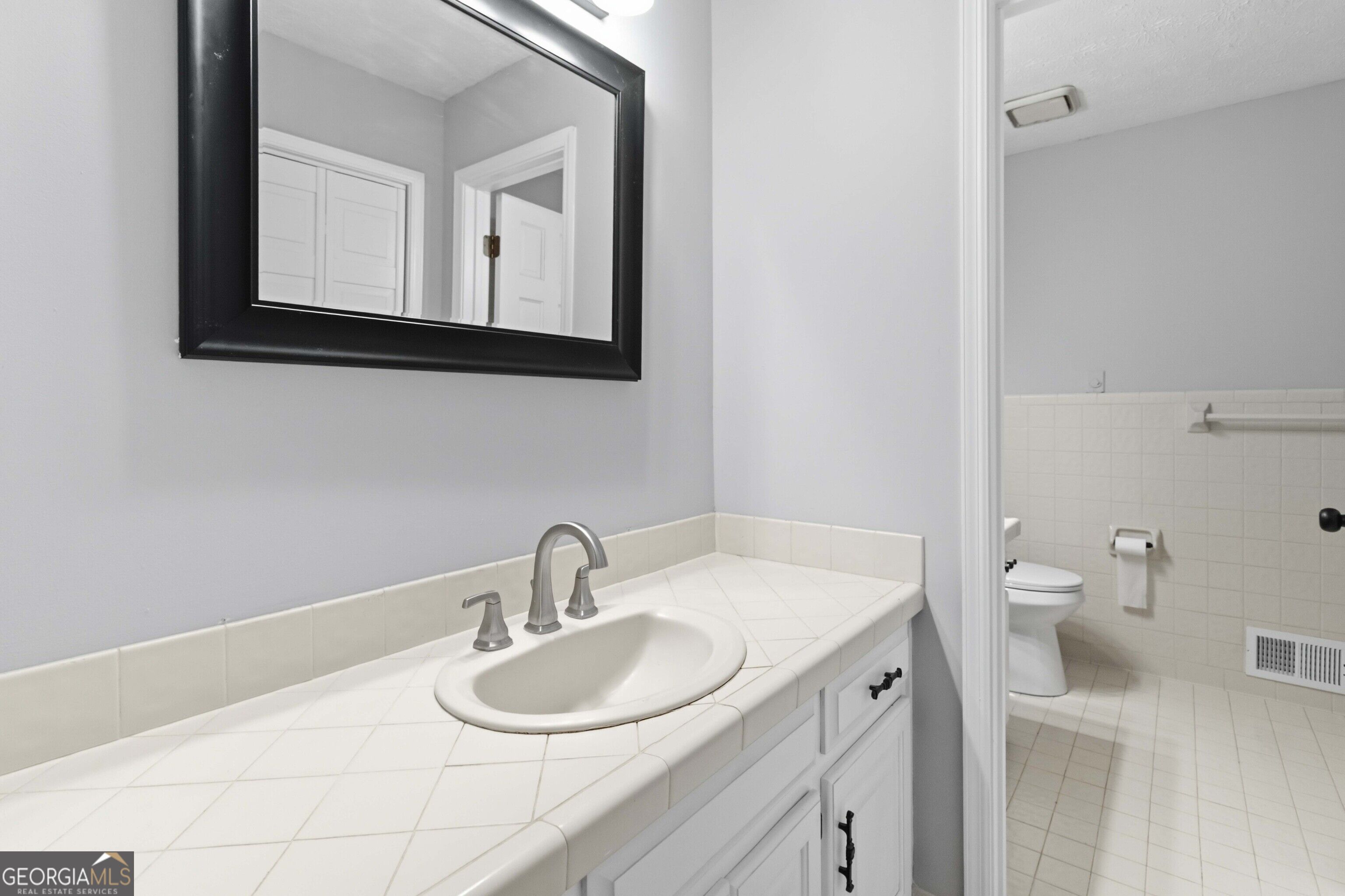 760 Pine Needle Road Property Photo 17