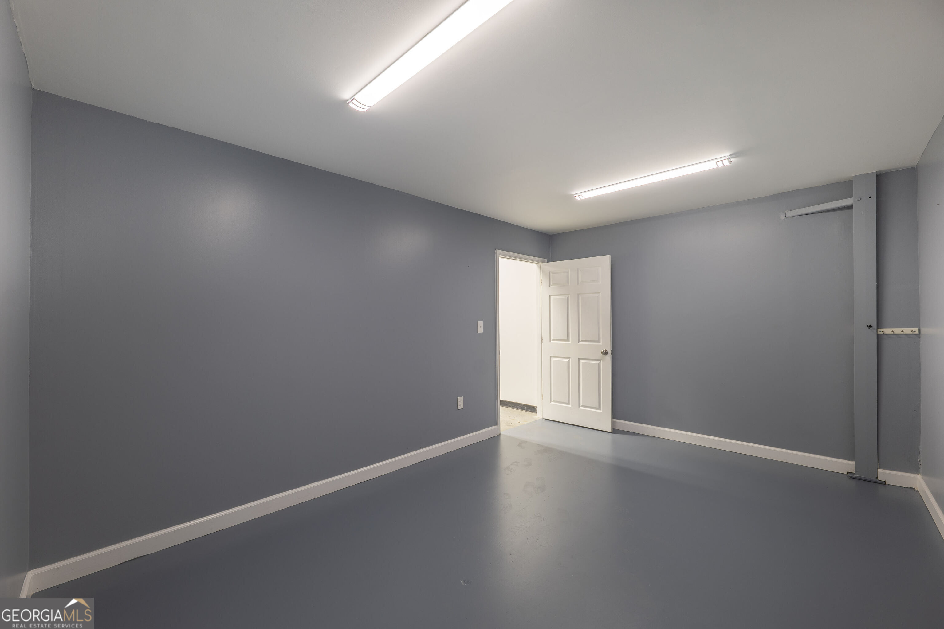 1290 Curtis Parkway Se Property Photo 7