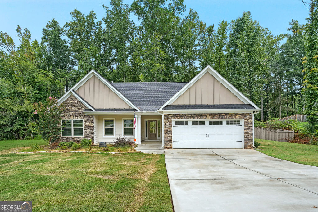 415 Smallwood Lane Property Photo 1