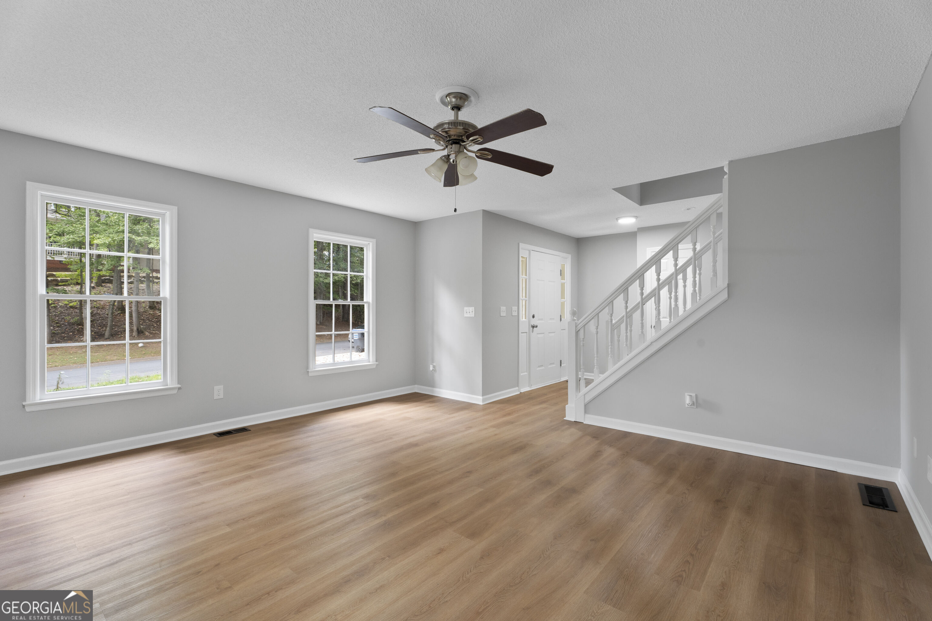 1860 Hickory Creek Court Nw Property Photo 6