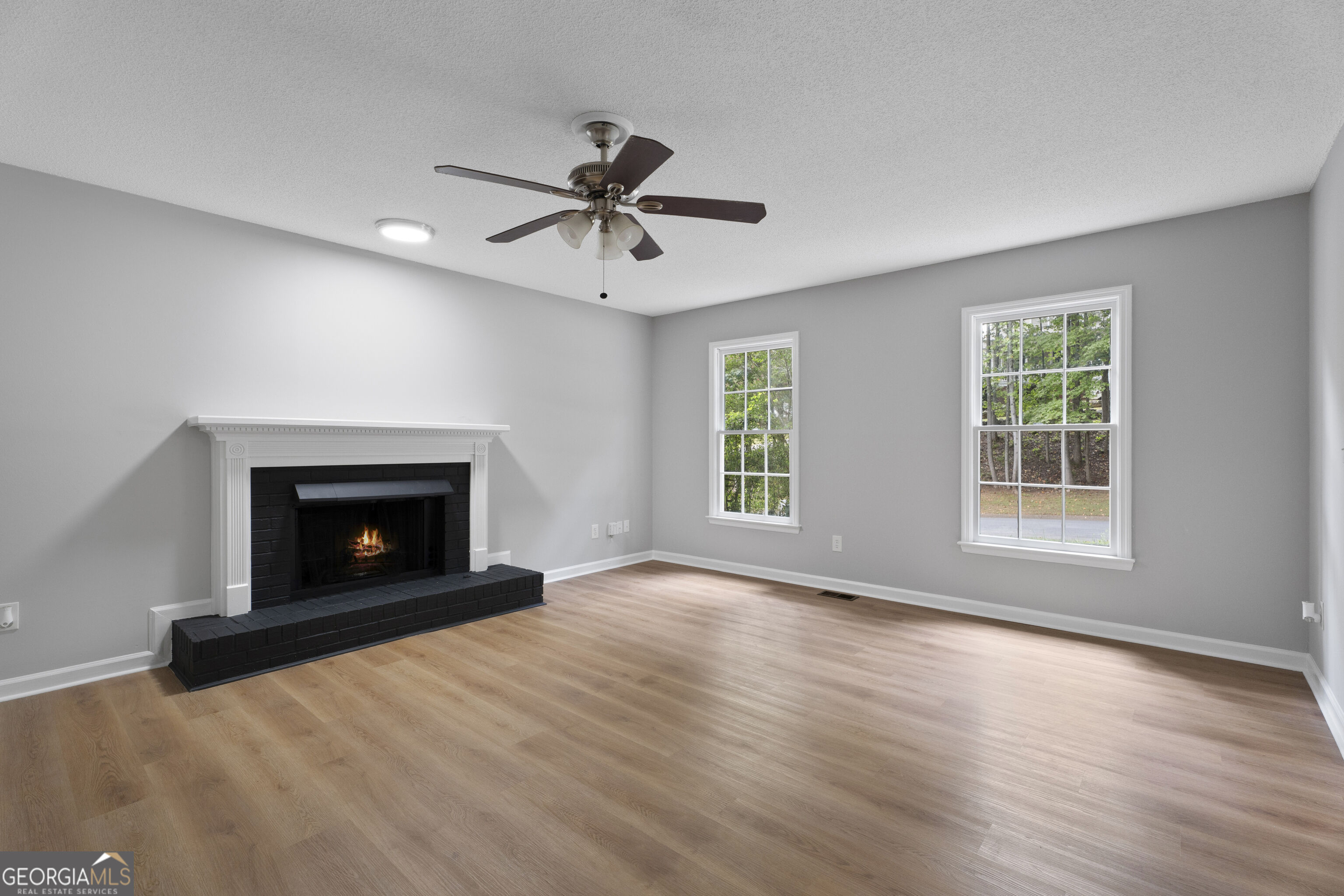1860 Hickory Creek Court Nw Property Photo 8