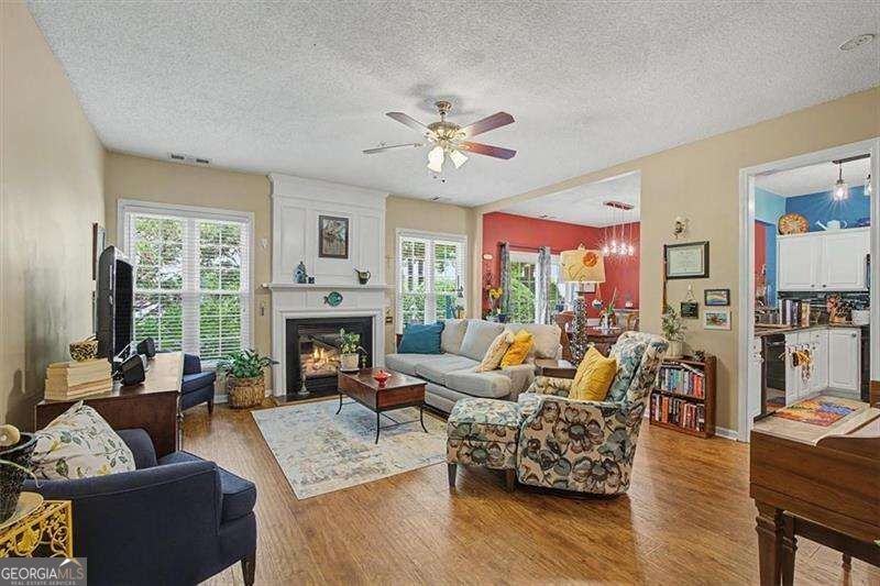 151 Regent Place Property Photo 2