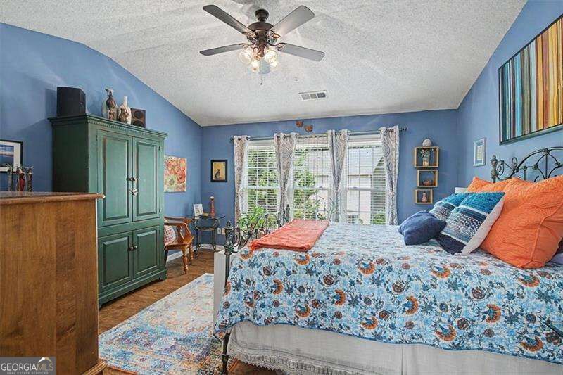 151 Regent Place Property Photo 10