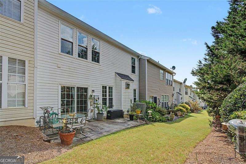 151 Regent Place Property Photo 18