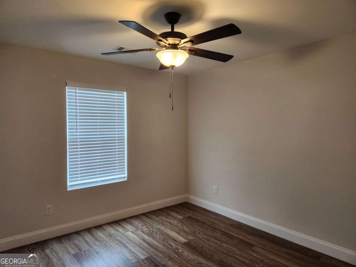 2465 Oak Grove Road Property Photo 9