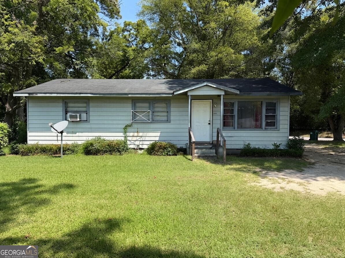 1029 Clark Avenue Property Photo 1