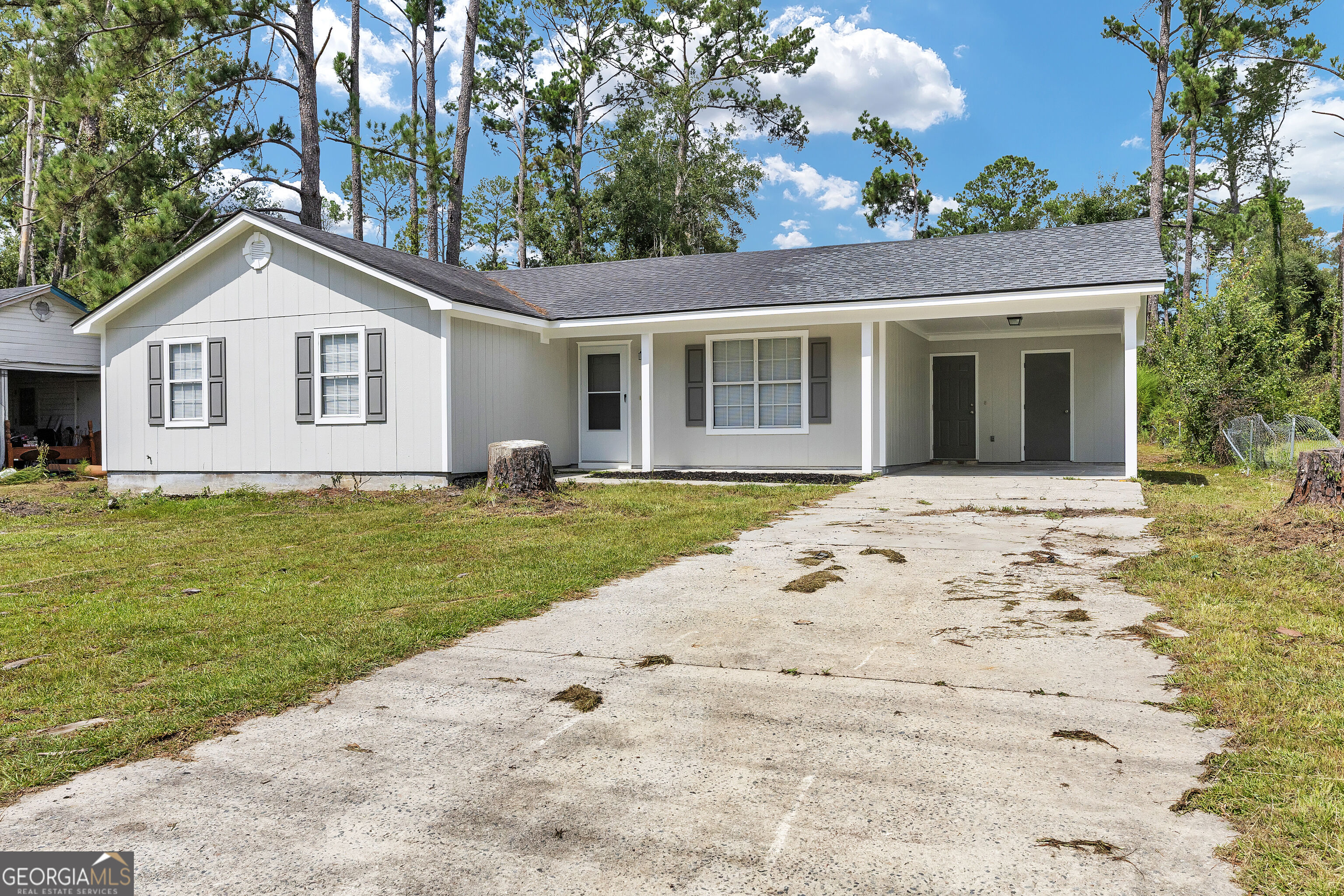 1414 Baymeadows Drive Property Photo 3