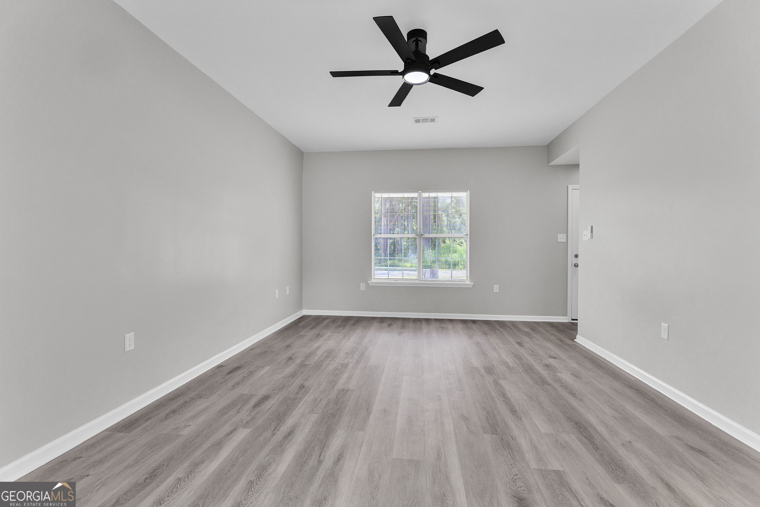 1414 Baymeadows Drive Property Photo 10