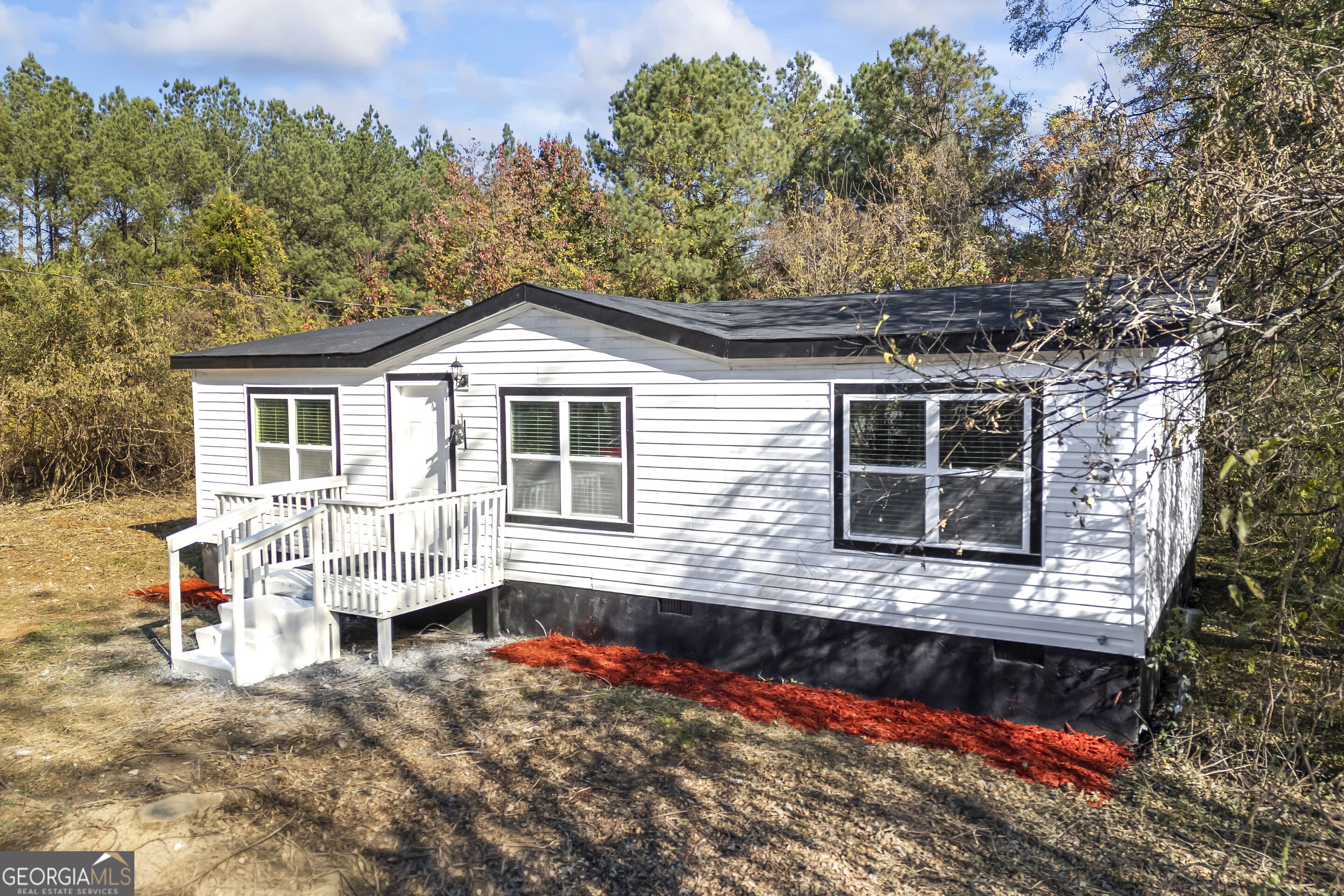 3314 Centerville Road Property Photo 5