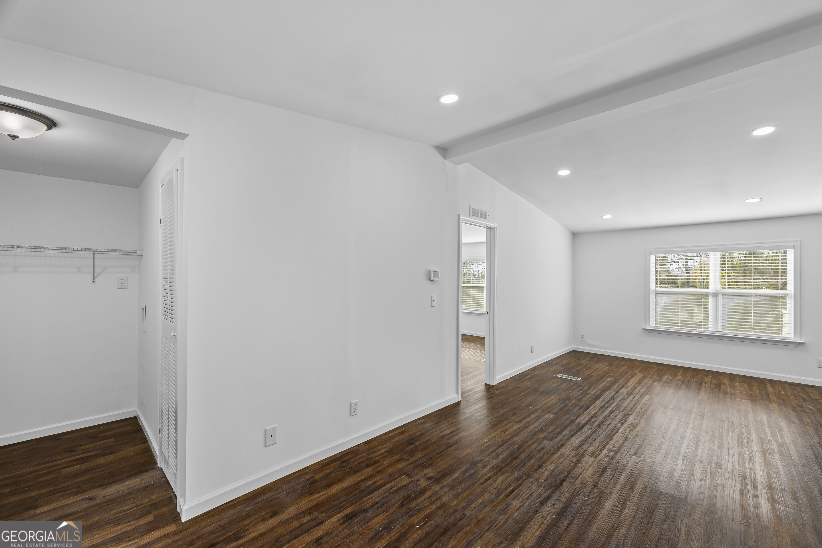 3314 Centerville Road Property Photo 10
