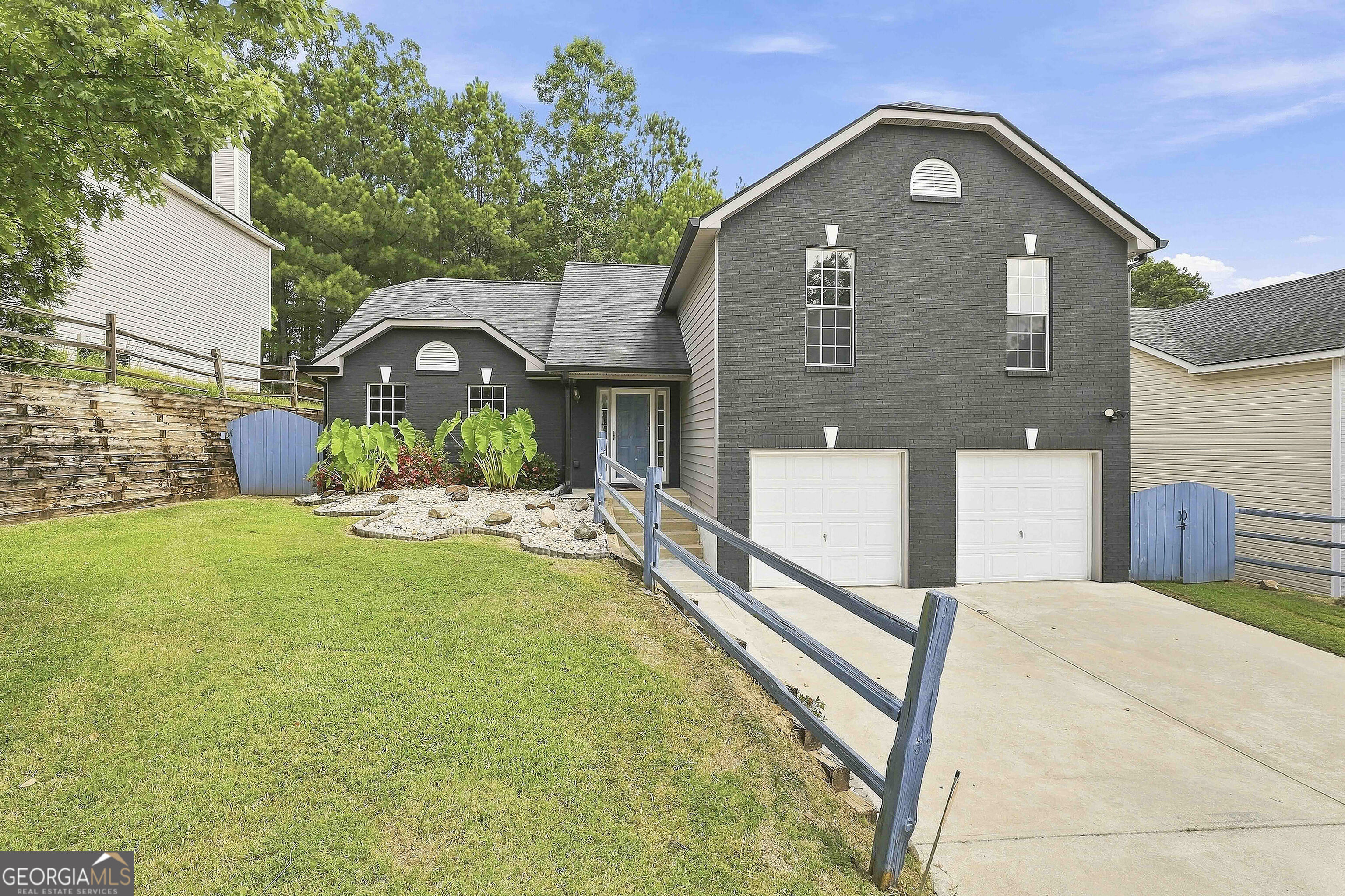 2455 Tolliver Drive Property Photo 1