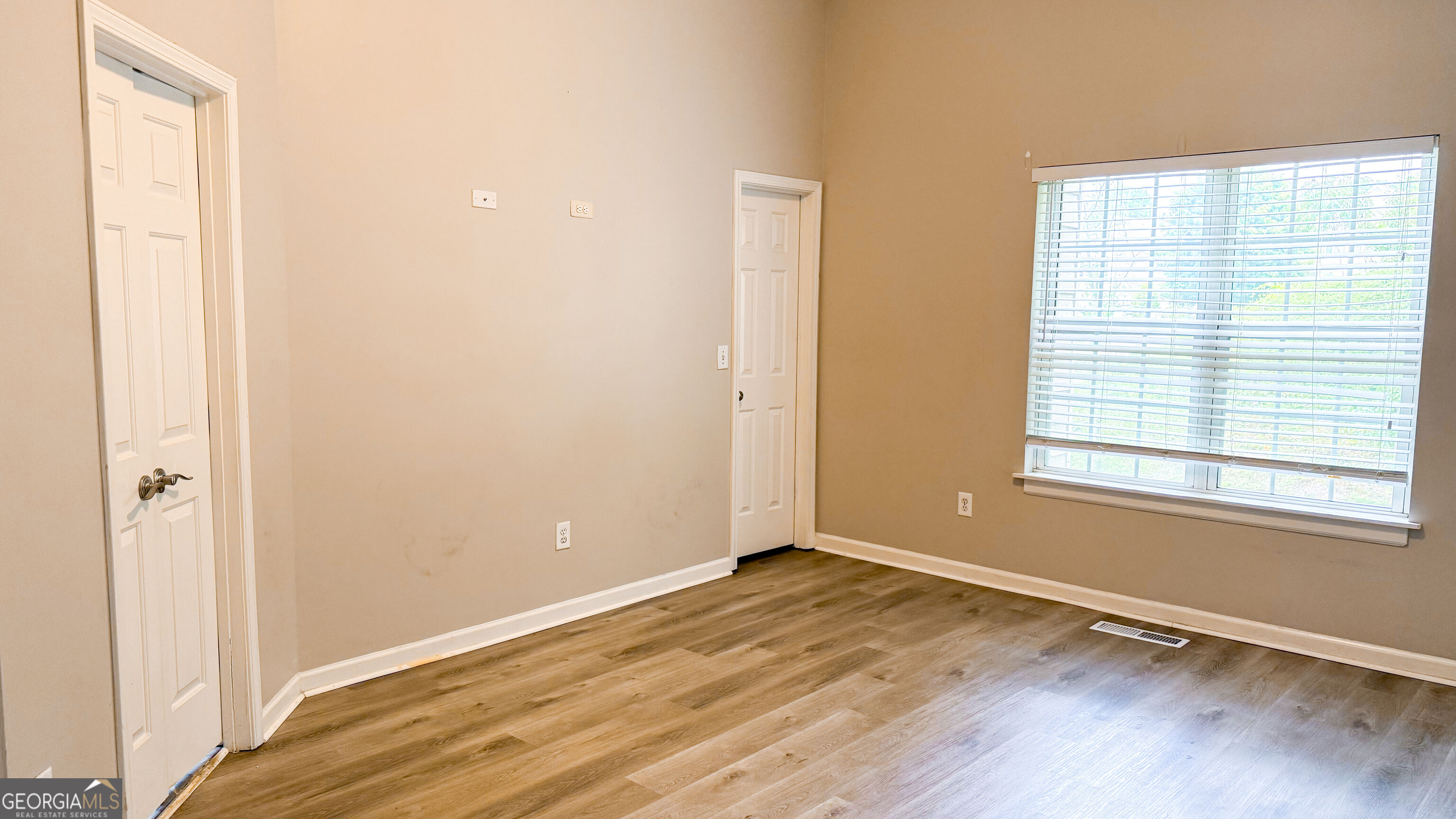 3339 Benthollow Lane Property Photo 7