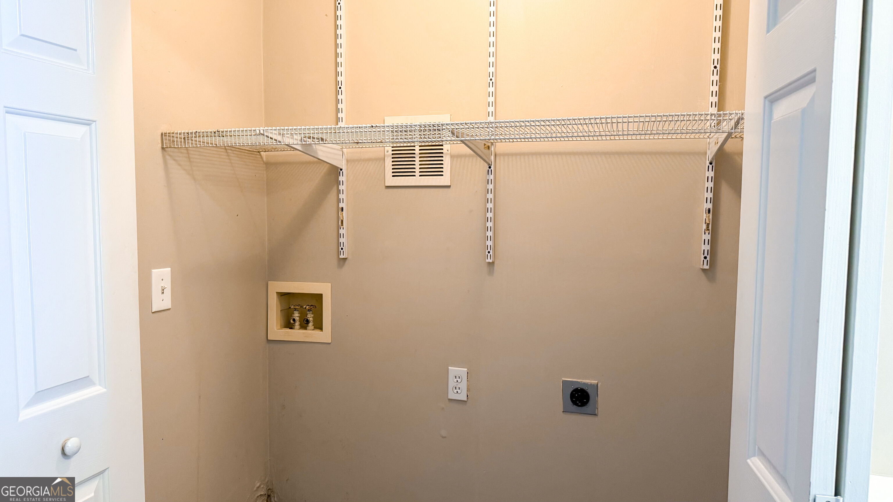 3339 Benthollow Lane Property Photo 17
