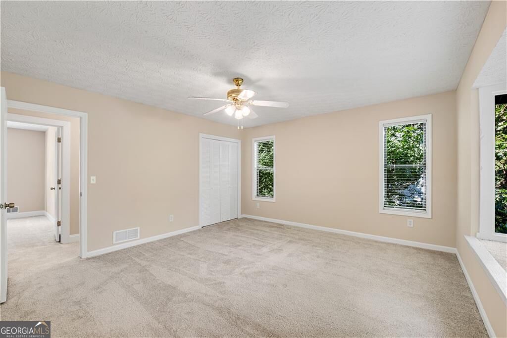2404 Stockton Place Property Photo 15