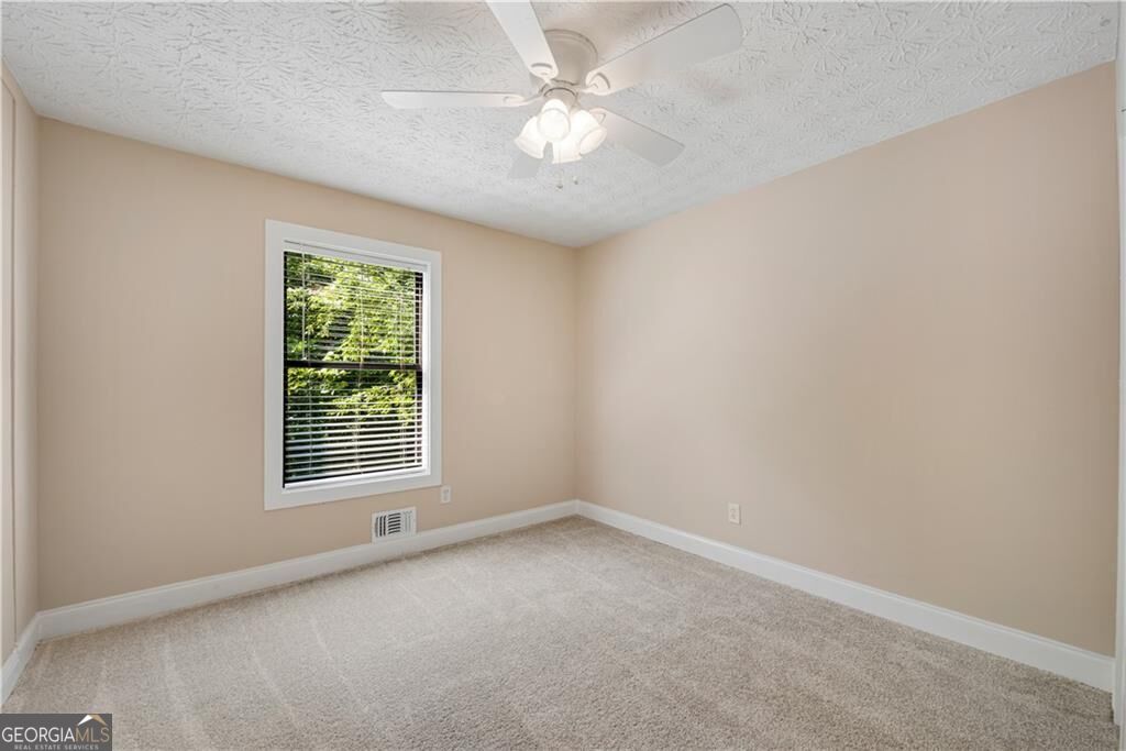 2404 Stockton Place Property Photo 20