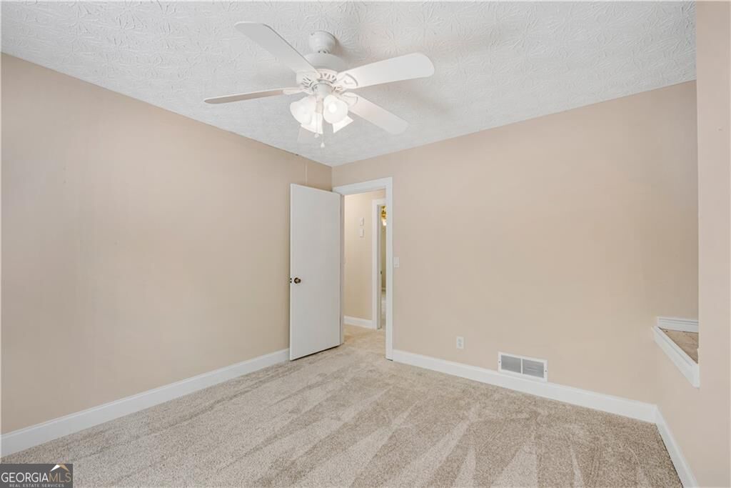 2404 Stockton Place Property Photo 23