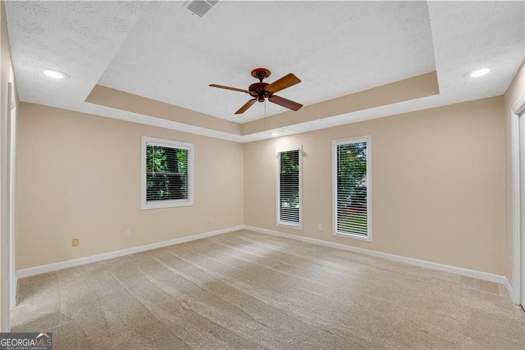 2404 Stockton Place Property Photo 28