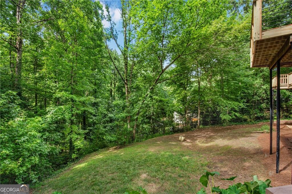 2404 Stockton Place Property Photo 39