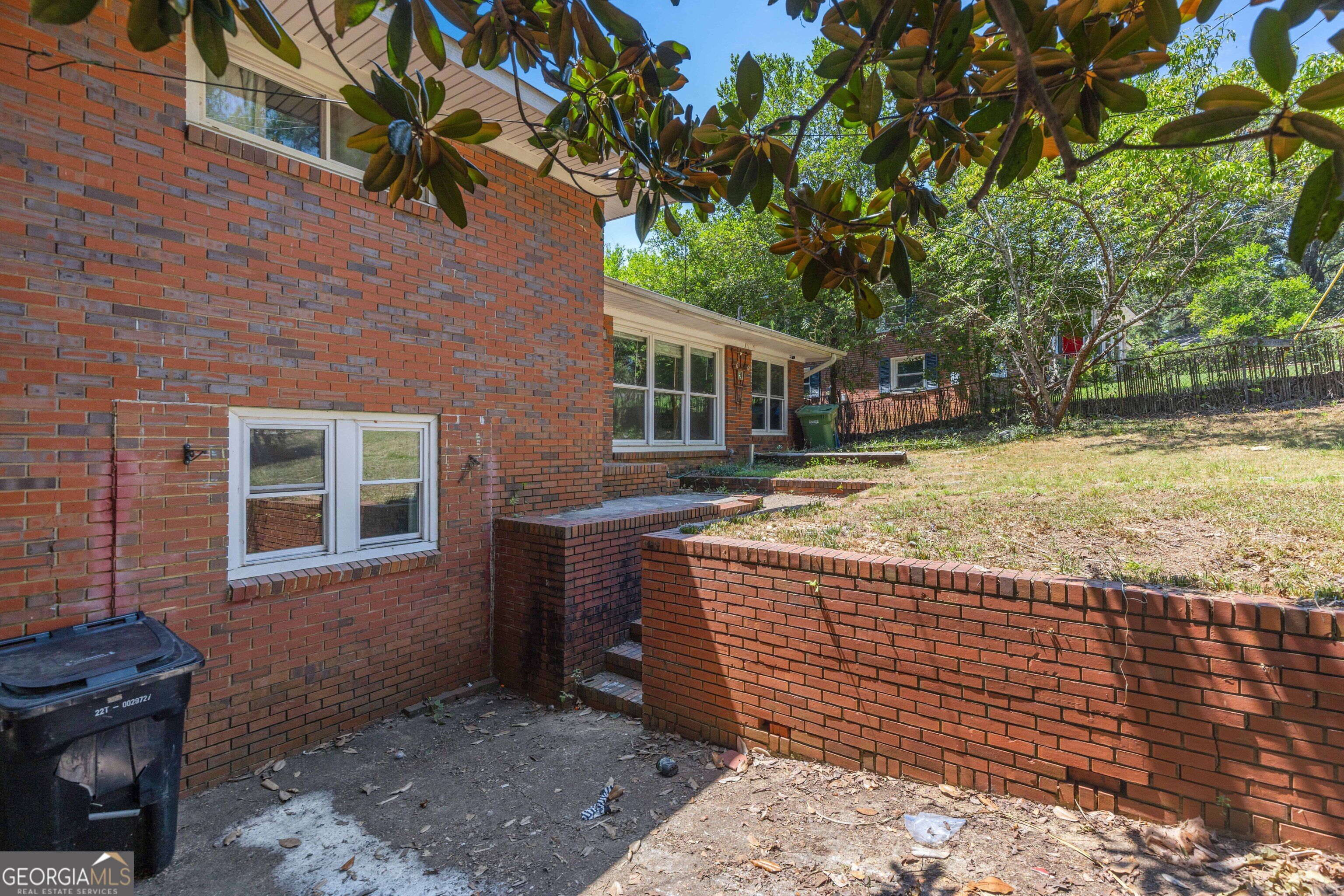 154 Wendell Drive Property Photo 3