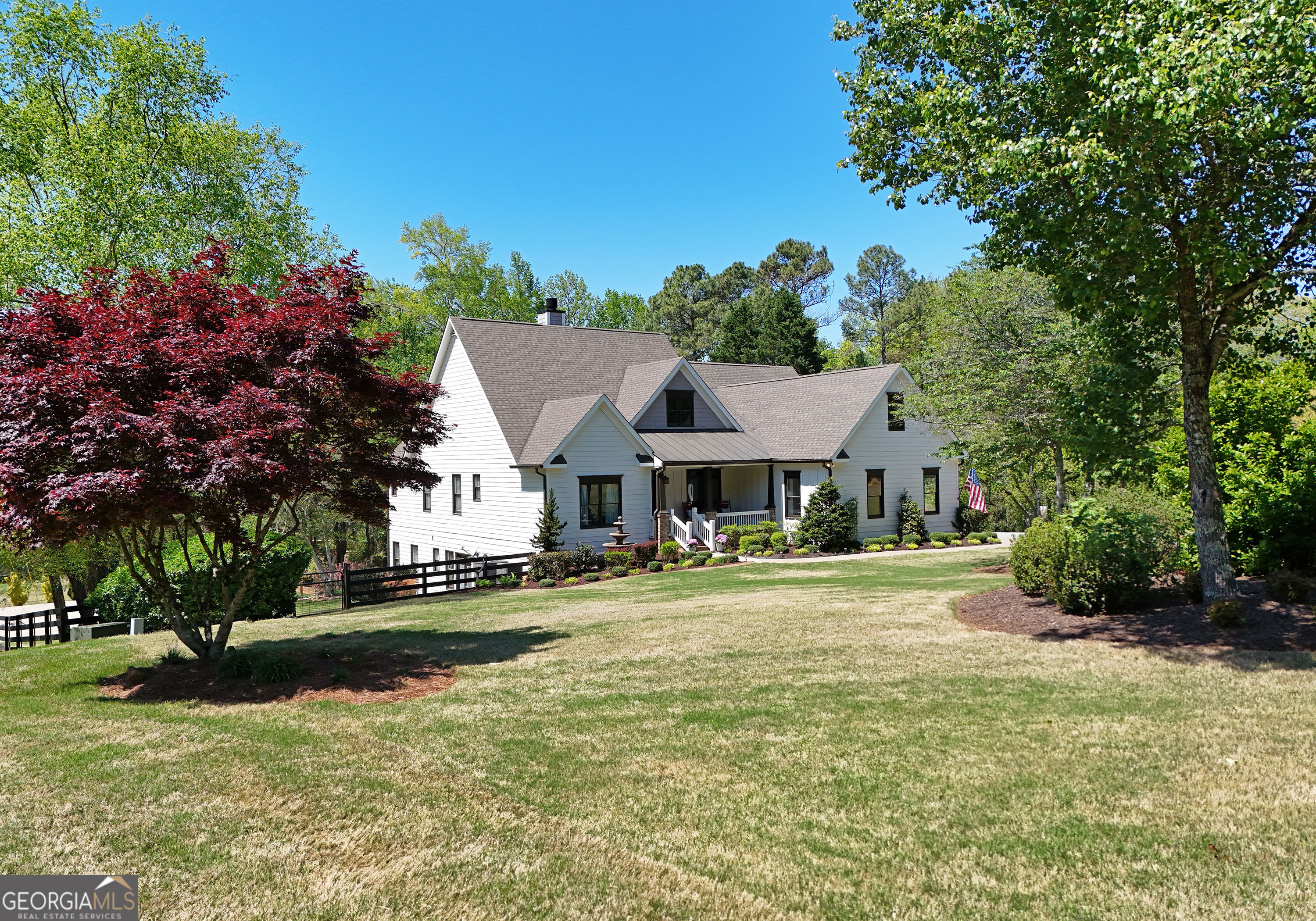 204 Lynn Lane Property Photo 6