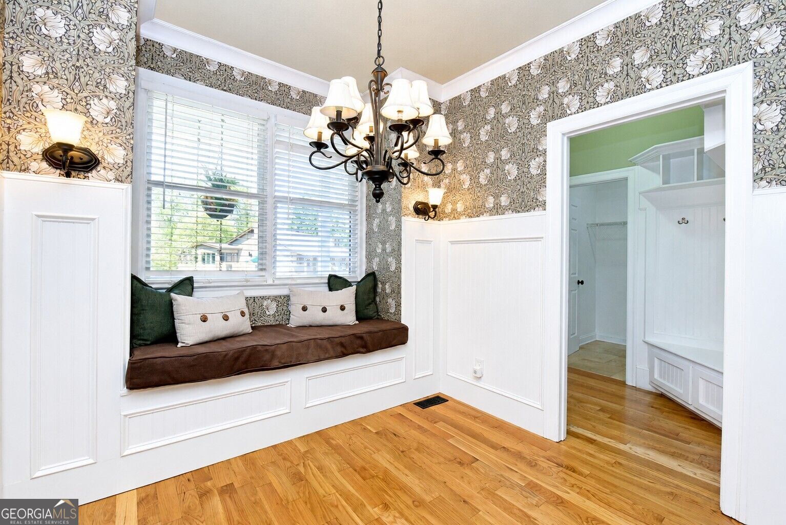 204 Lynn Lane Property Photo 41