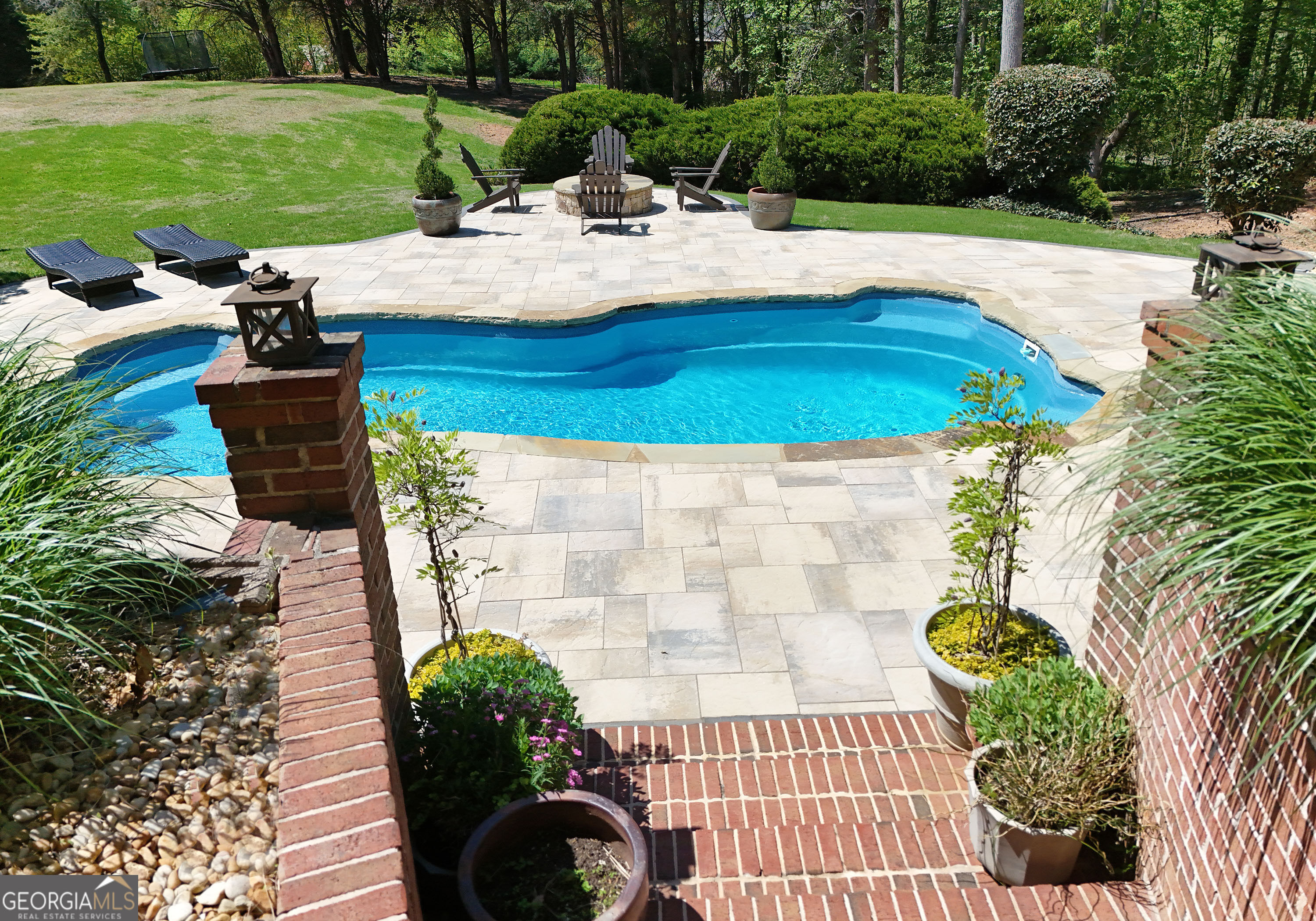 204 Lynn Lane Property Photo 63