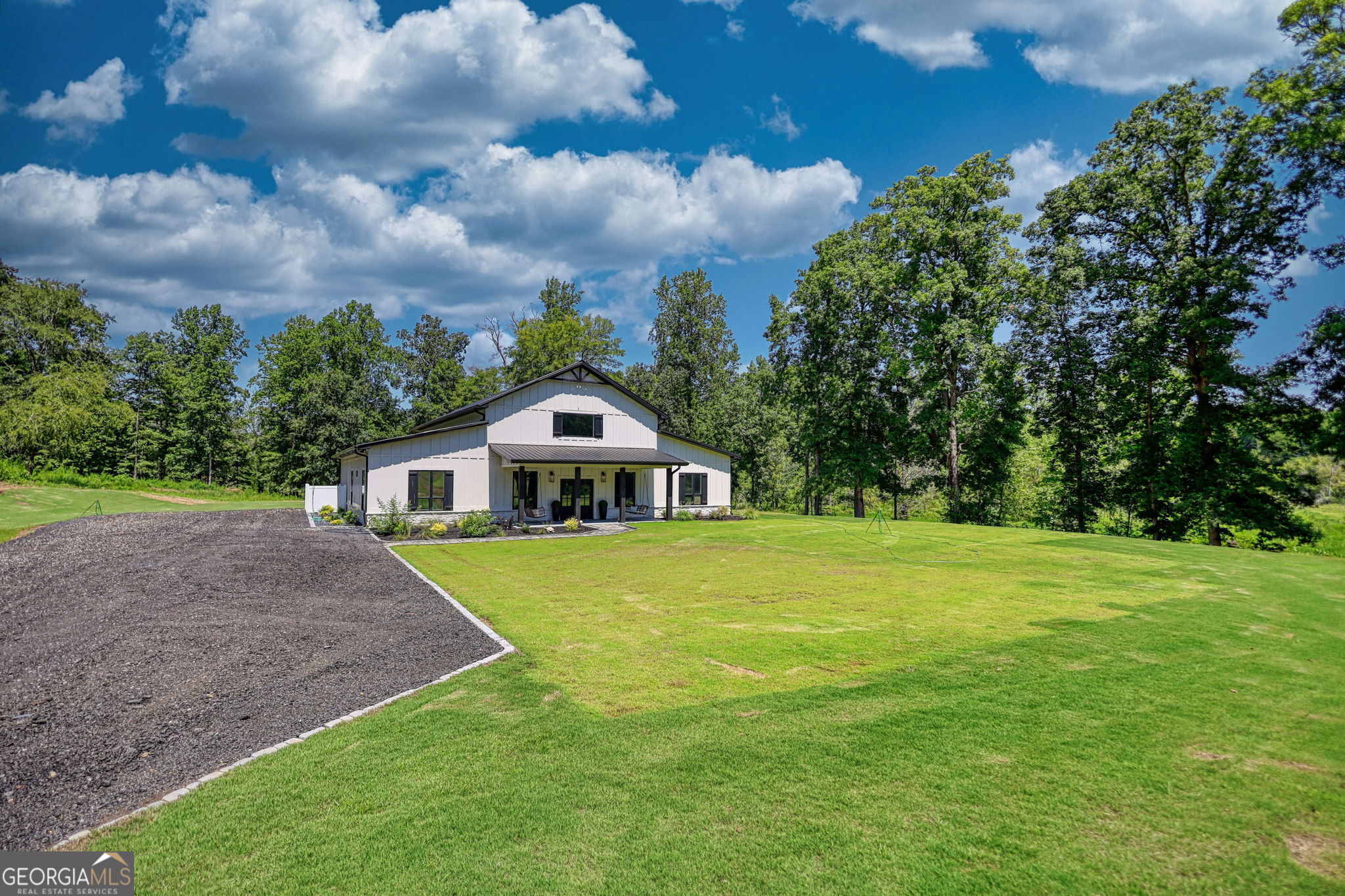 1321 Aqua Rd Property Photo 2
