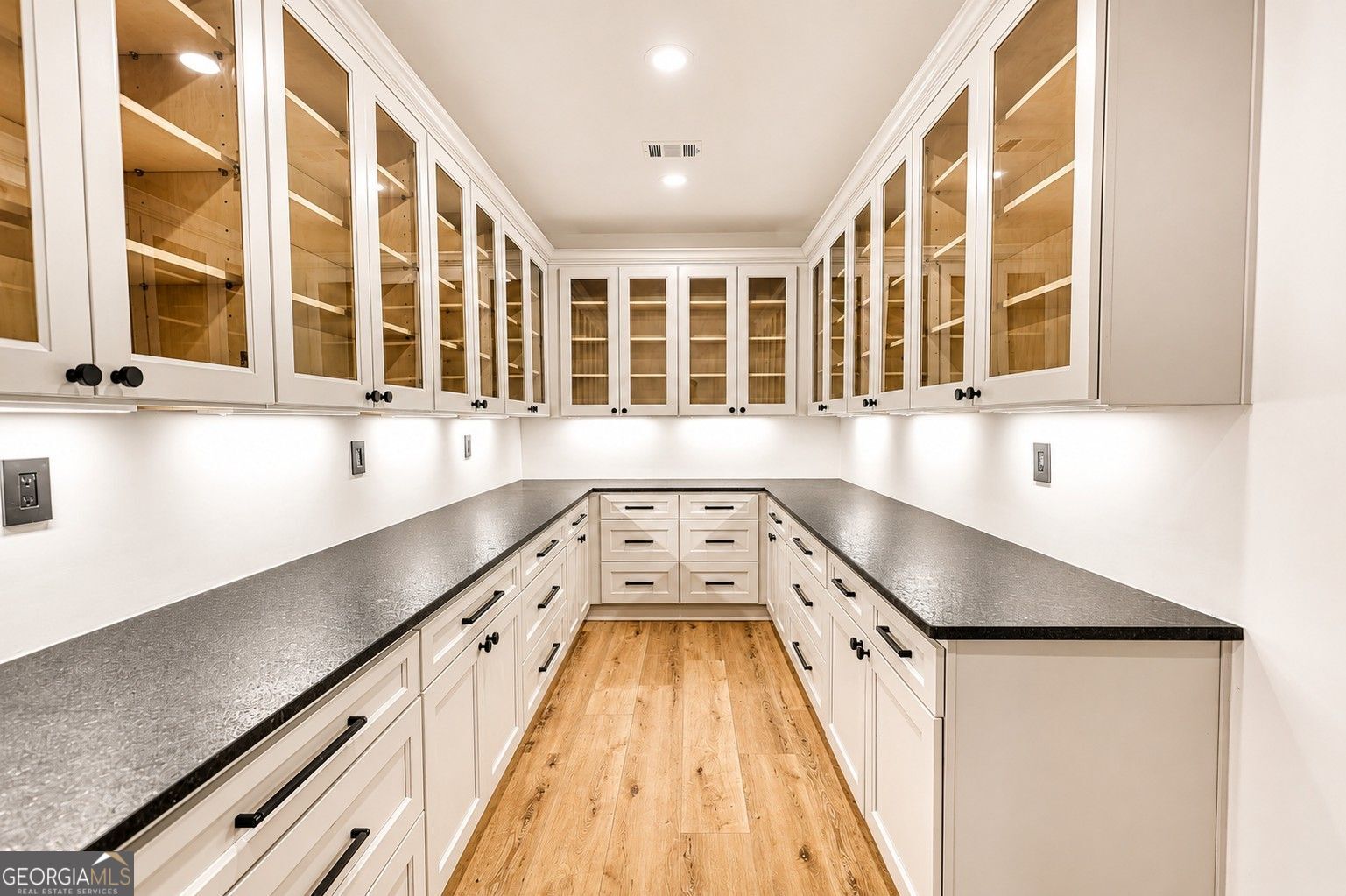 1321 Aqua Rd Property Photo 16