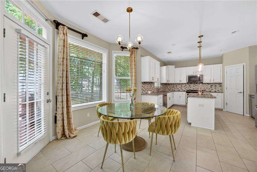 3482 Walnut Ridge Property Photo 11