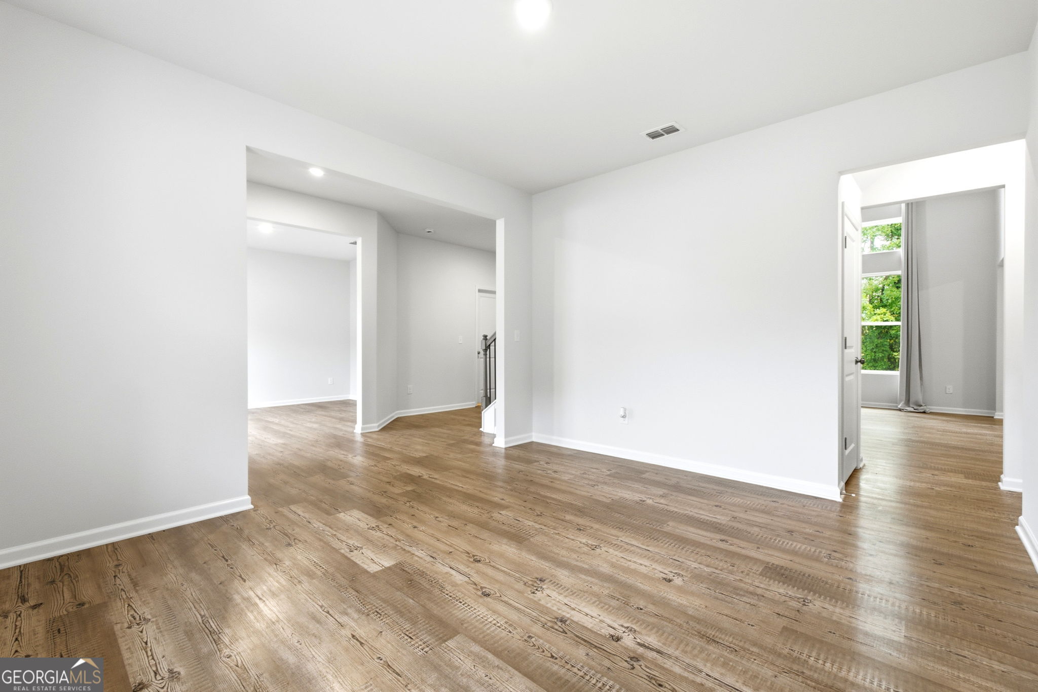 462 Sylvie Drive Property Photo 14