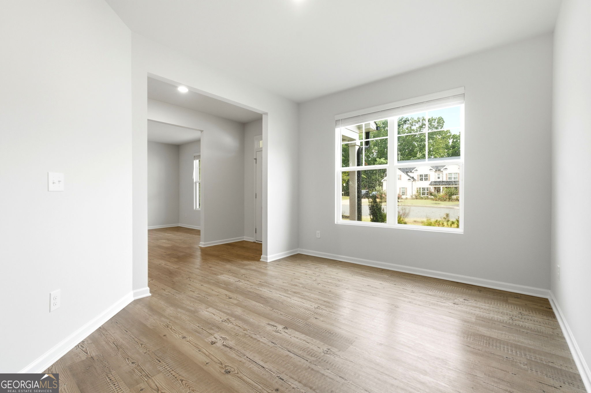 462 Sylvie Drive Property Photo 15